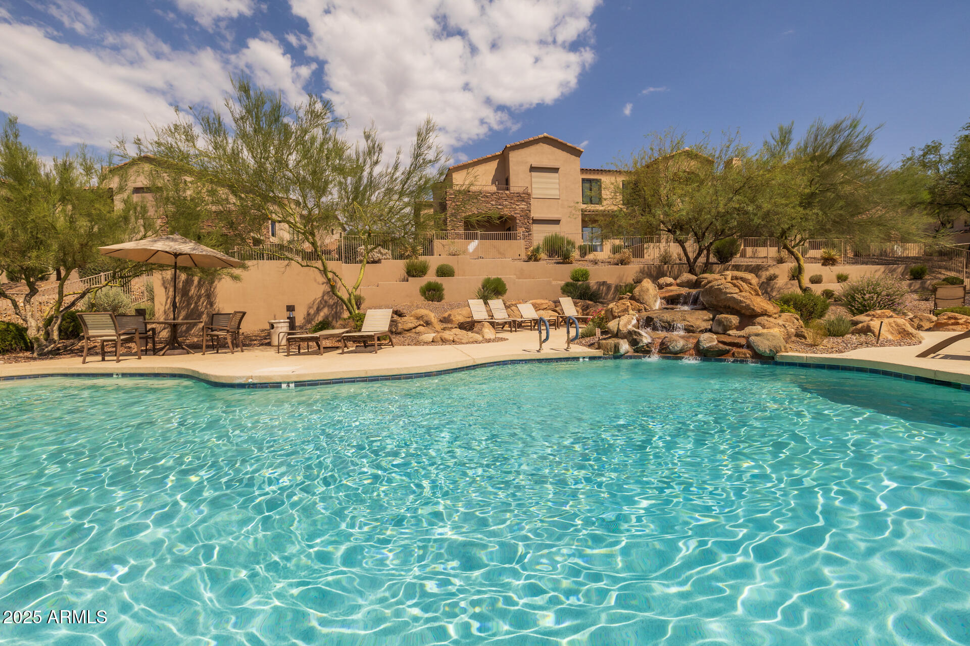 7445 E EAGLE CREST Drive, 1112