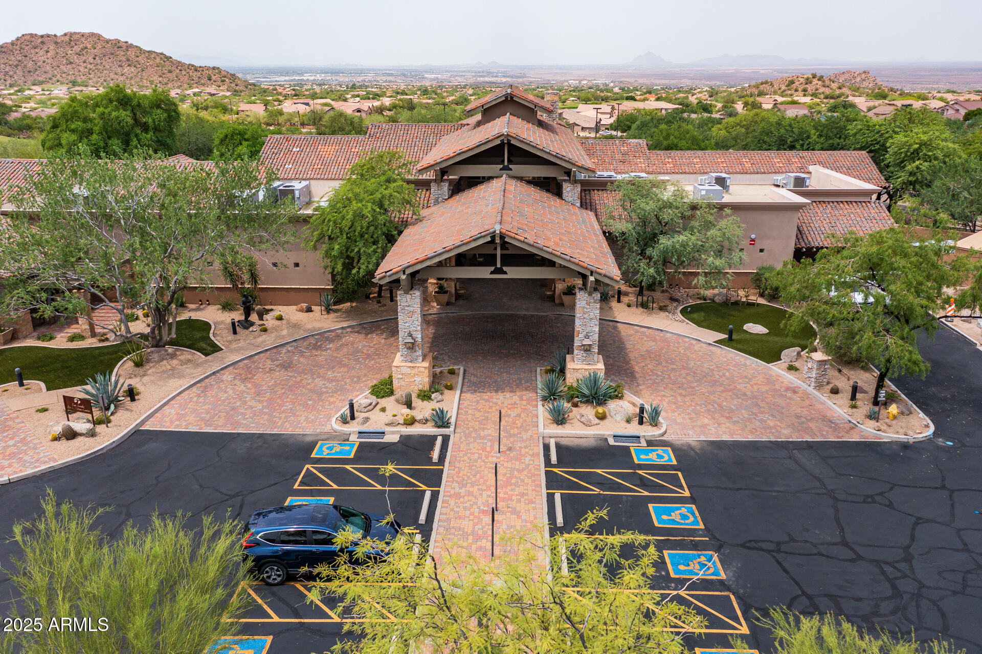 7445 E EAGLE CREST Drive, 1112