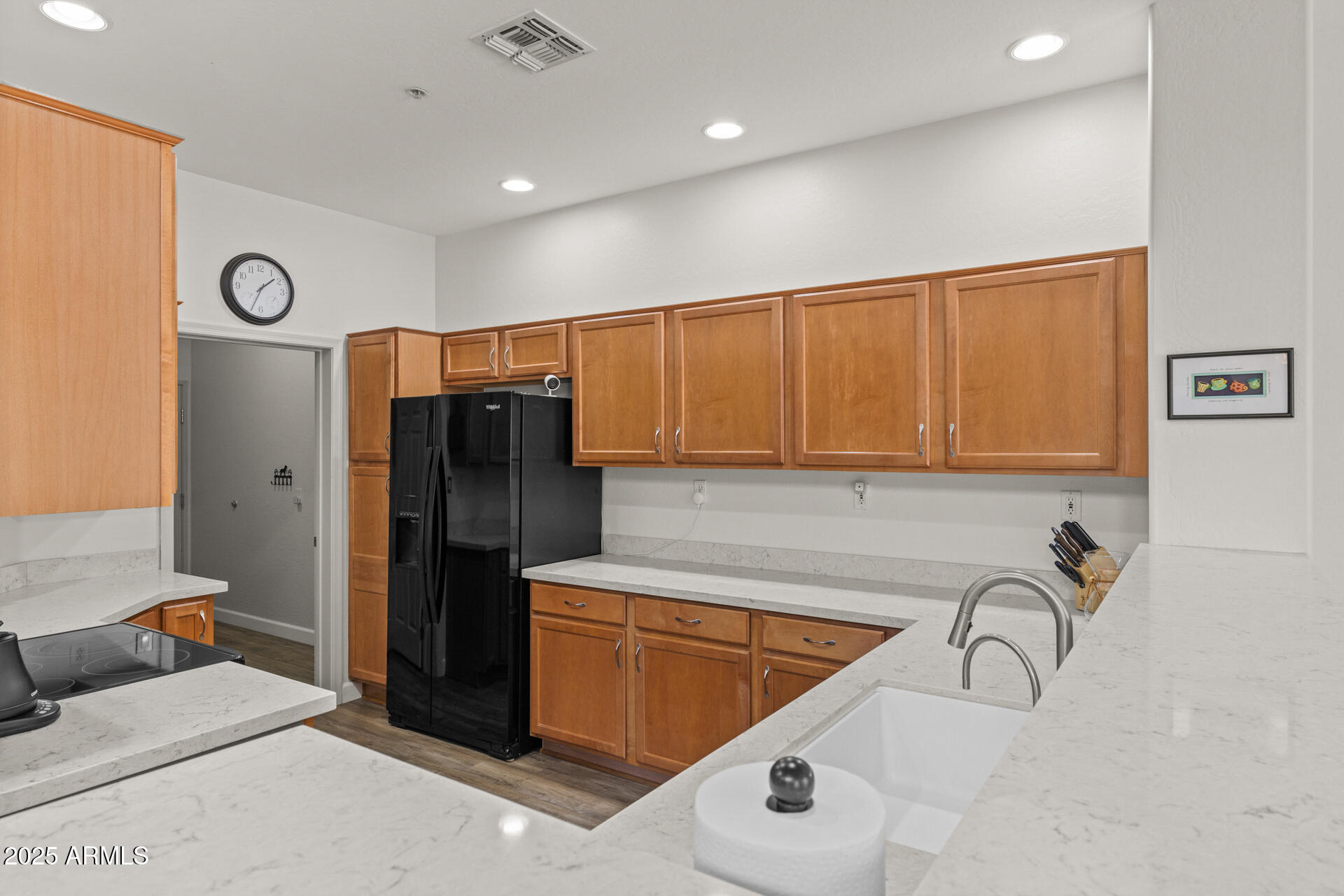 7445 E EAGLE CREST Drive, 1112