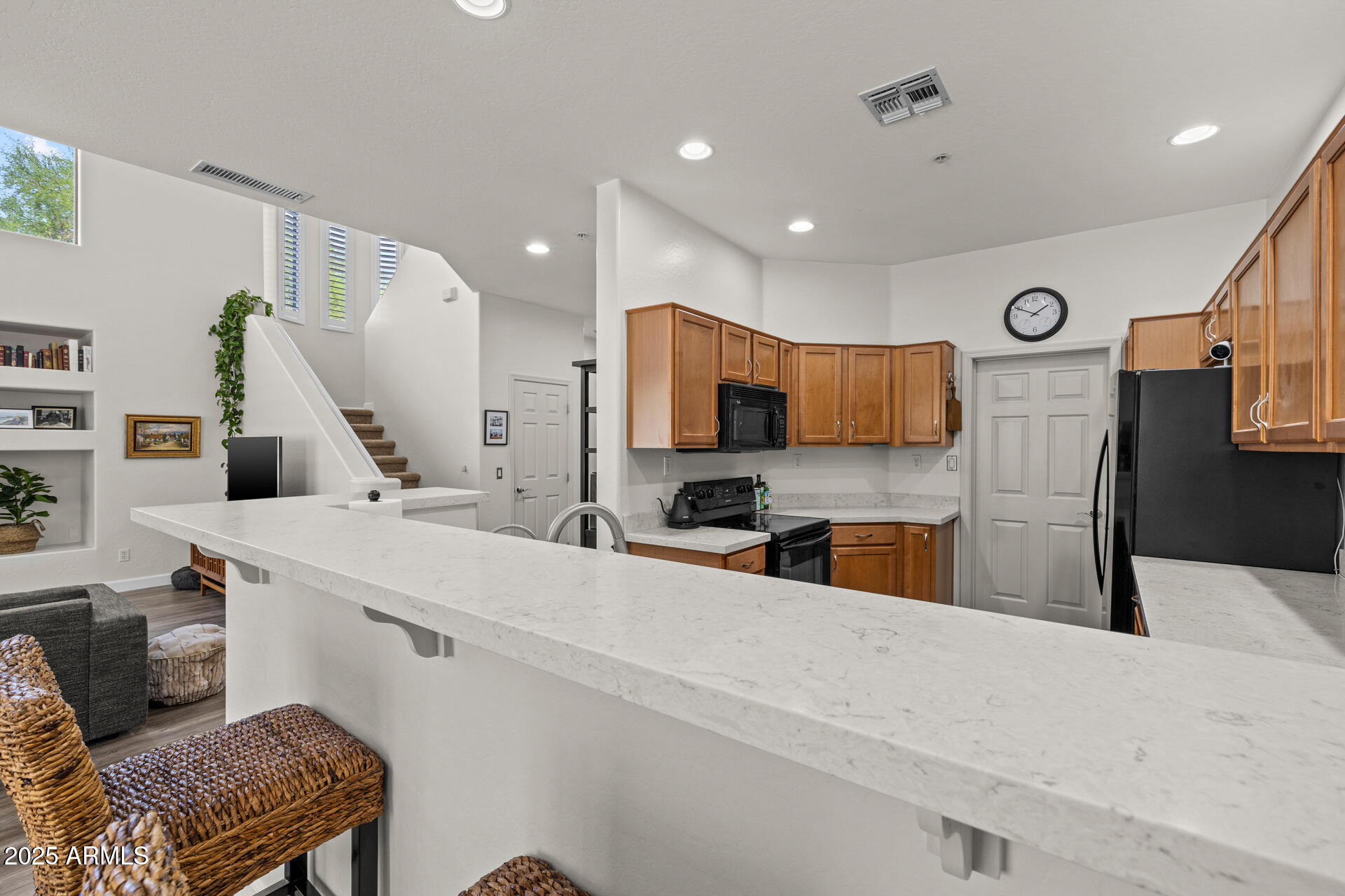 7445 E EAGLE CREST Drive, 1112