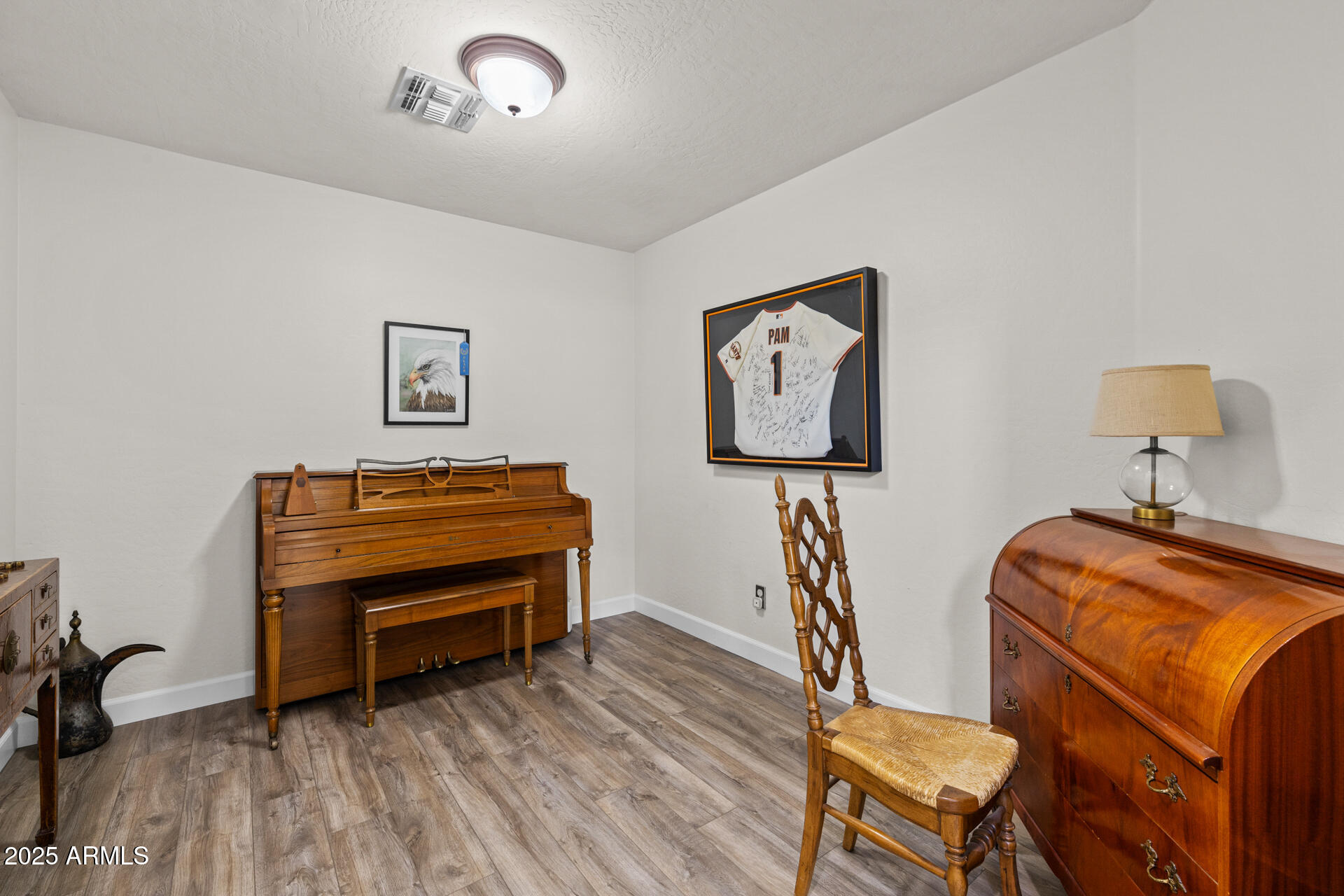 7445 E EAGLE CREST Drive, 1112