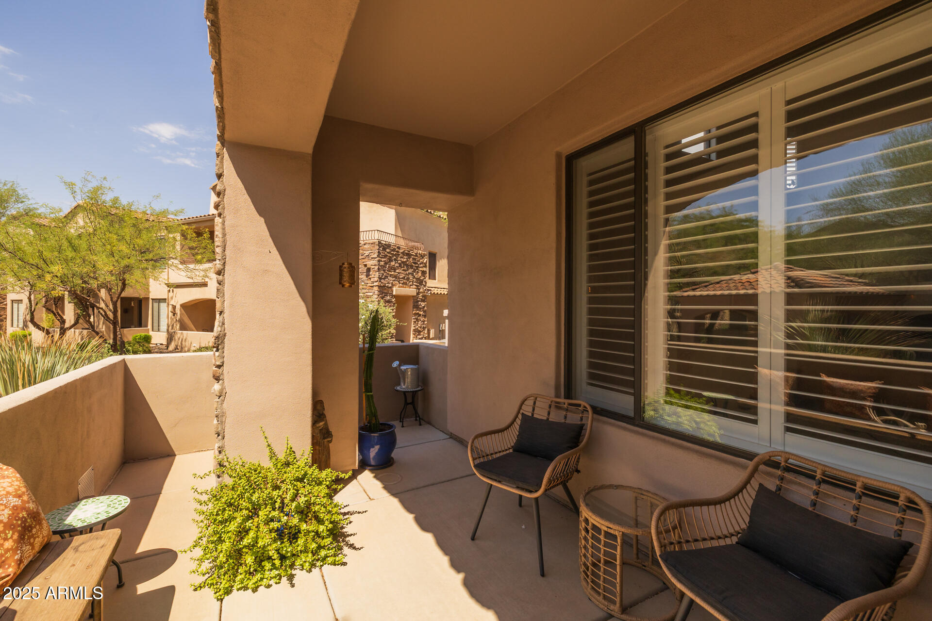 7445 E EAGLE CREST Drive, 1112