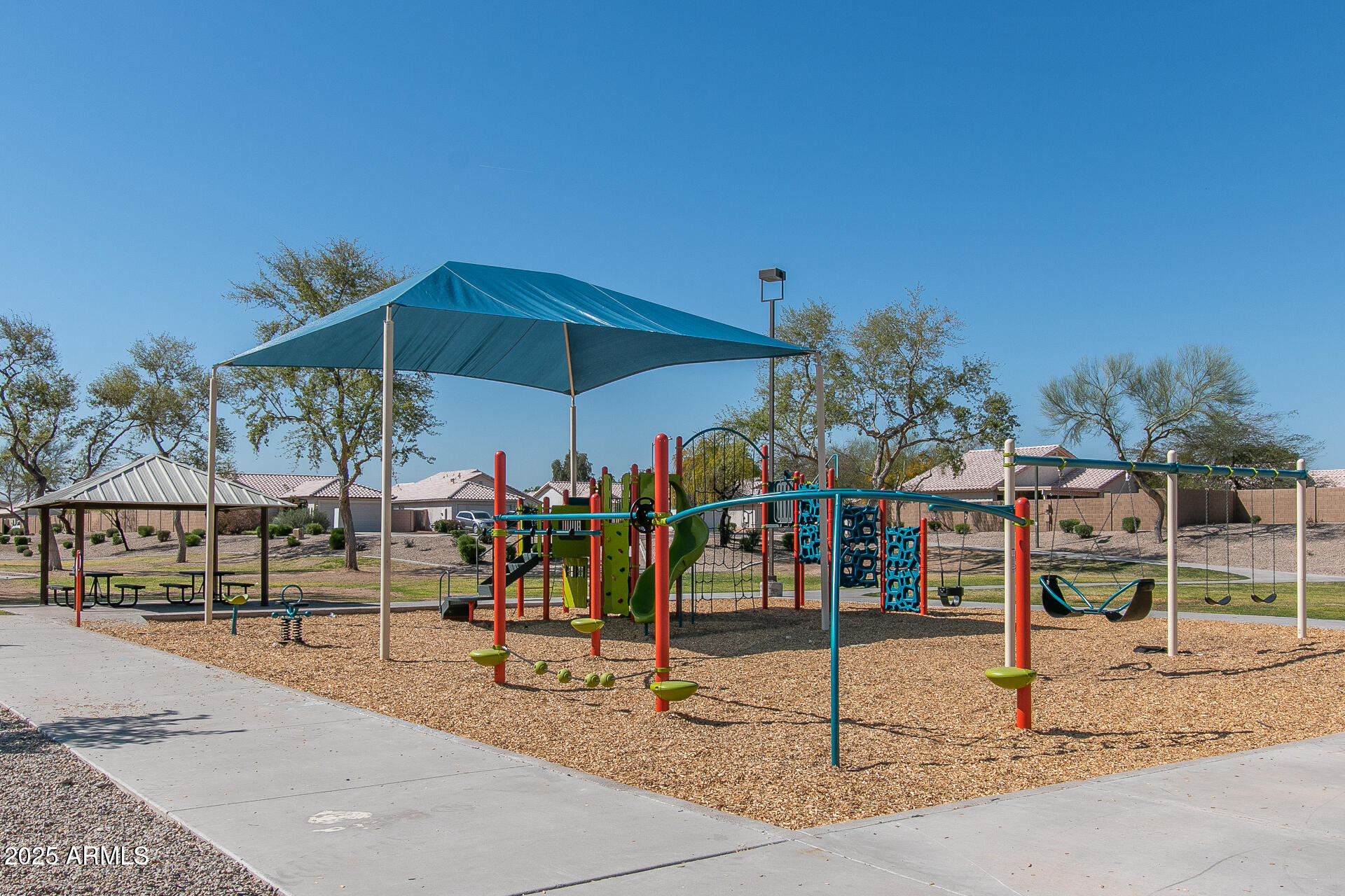 16006 W LINCOLN Street