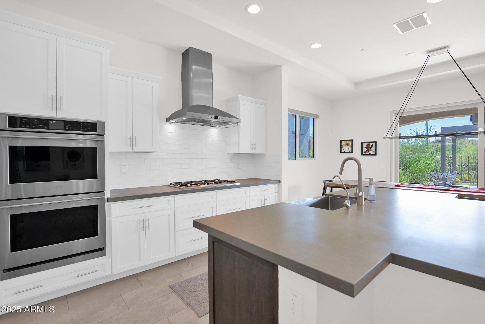 11040 E Ajave Drive