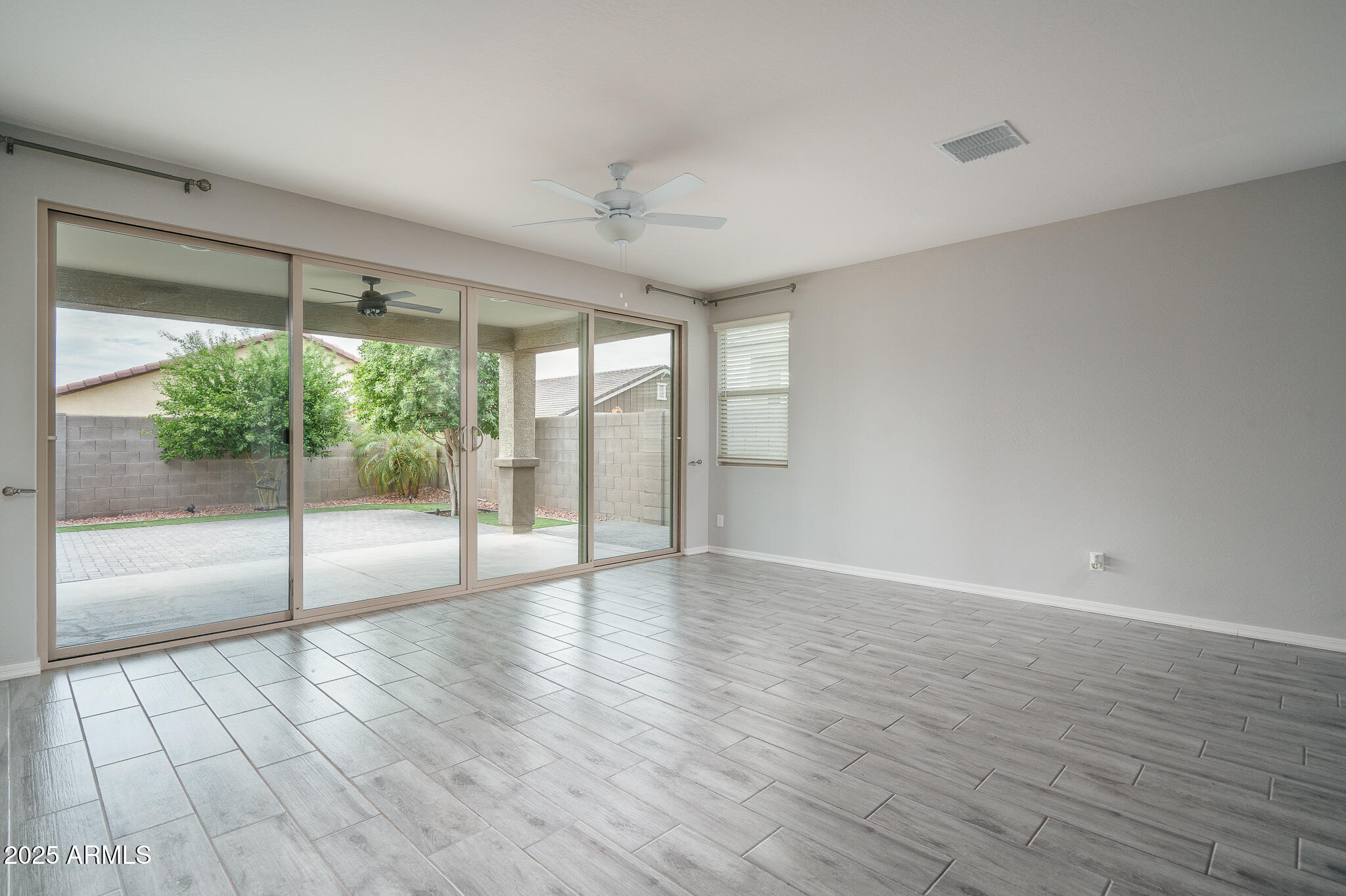 16019 W SOFT WIND Drive