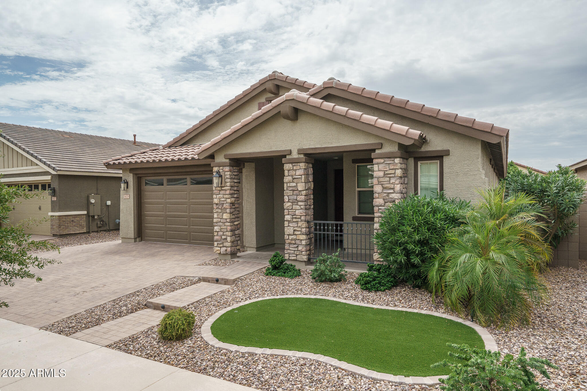 16019 W SOFT WIND Drive