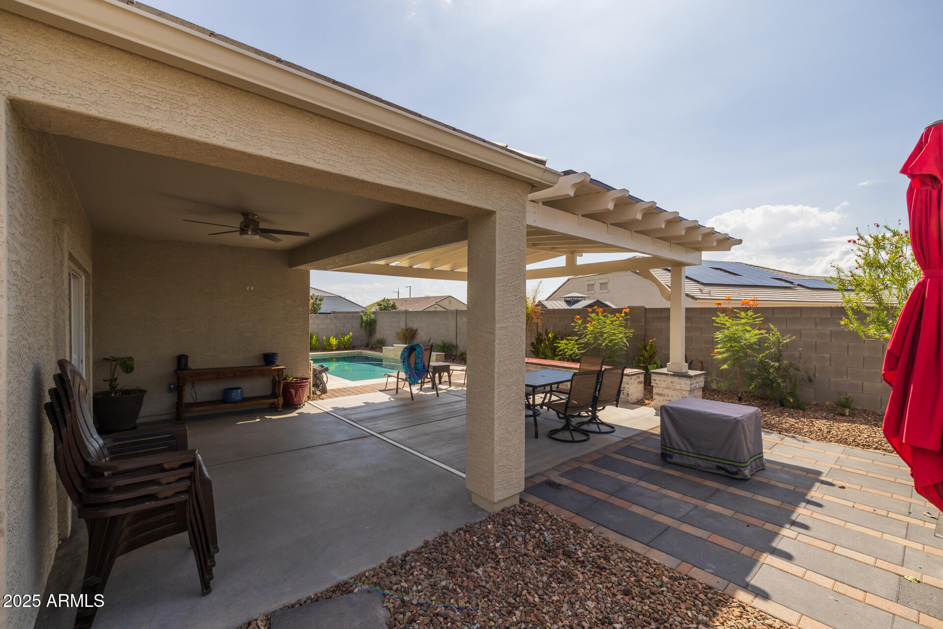 19031 W SHEFFER Avenue