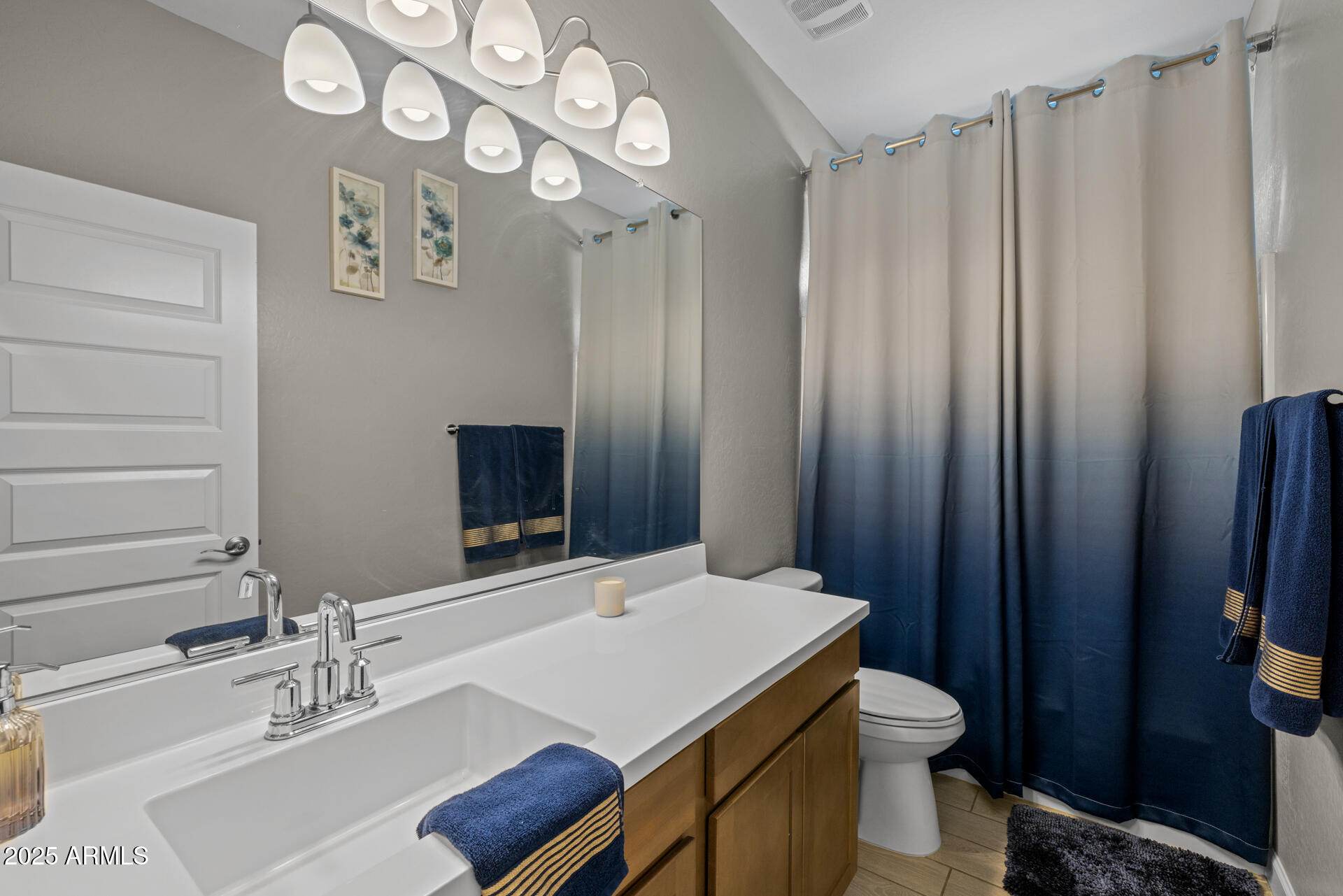 19031 W SHEFFER Avenue