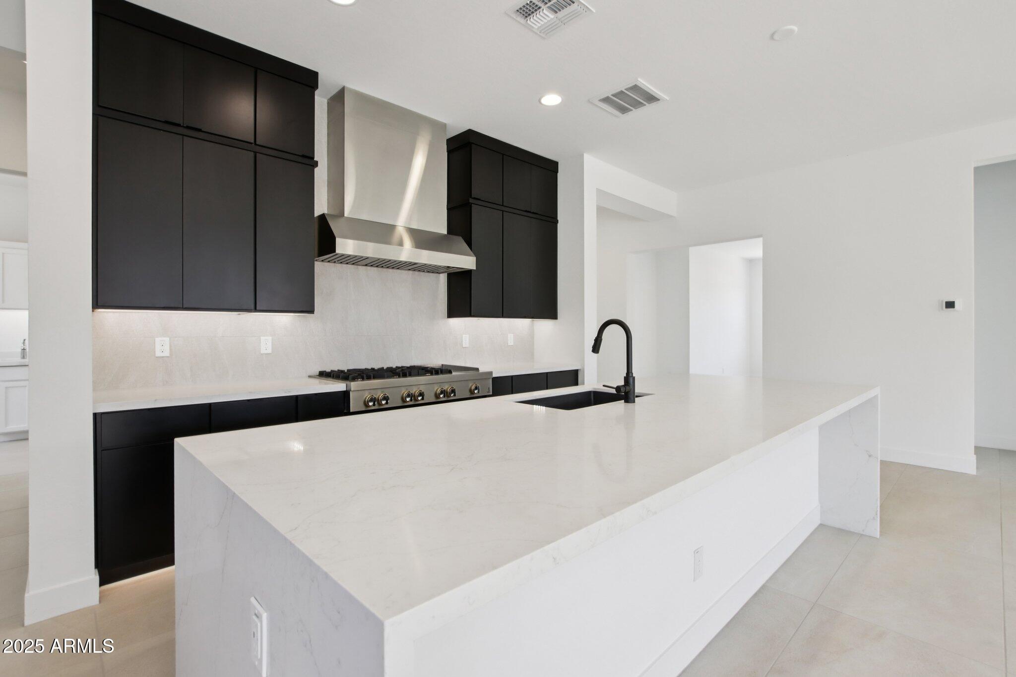 4793 W GRAYBACK Lane