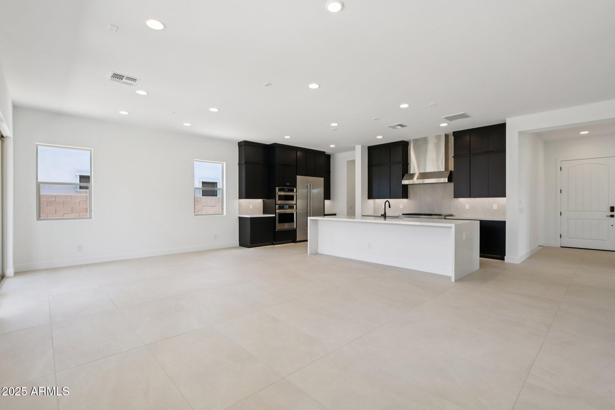 4793 W GRAYBACK Lane