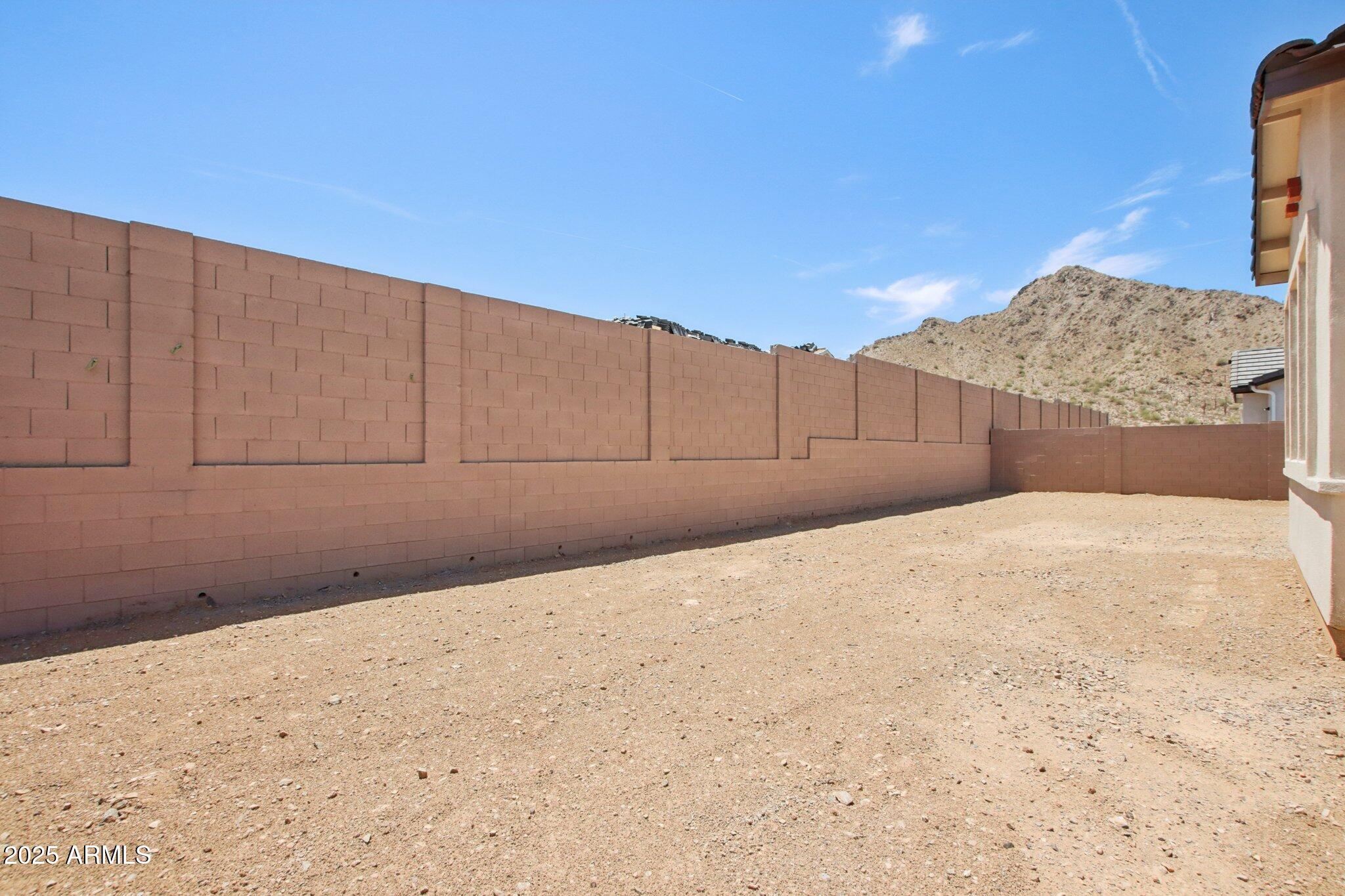 4793 W GRAYBACK Lane