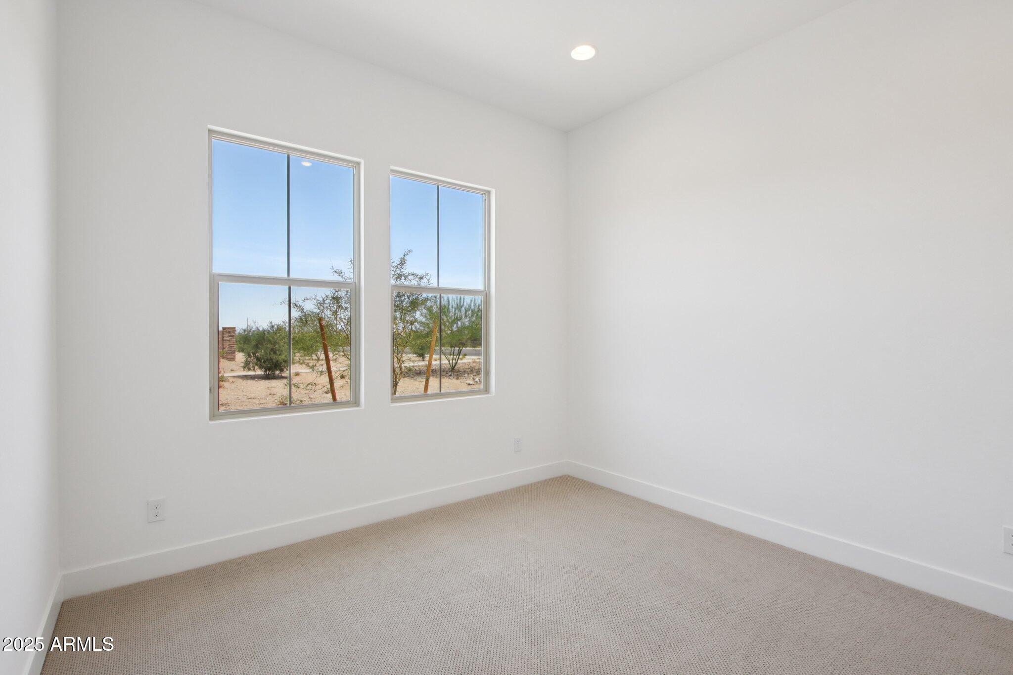 4793 W GRAYBACK Lane