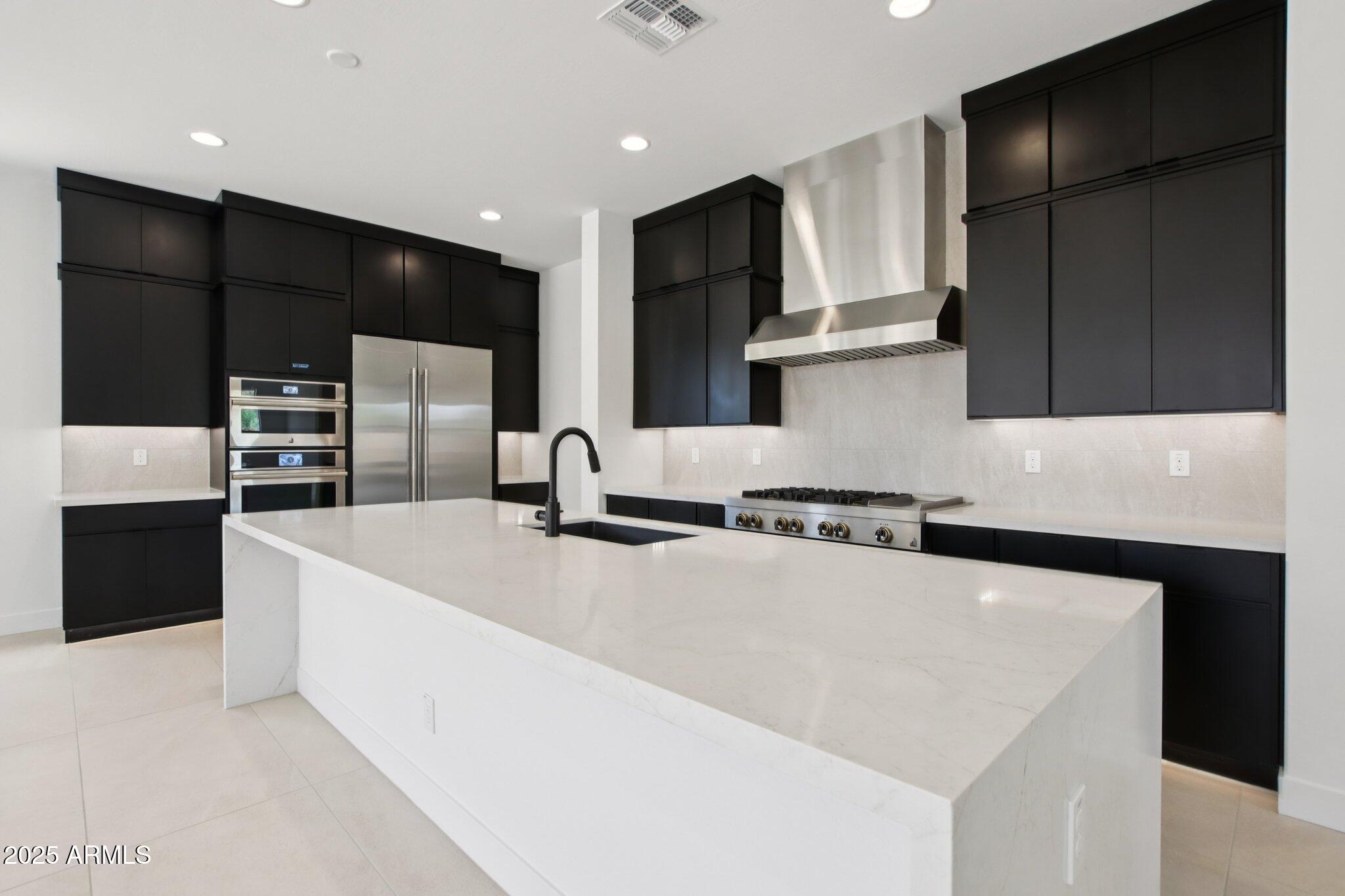 4793 W GRAYBACK Lane