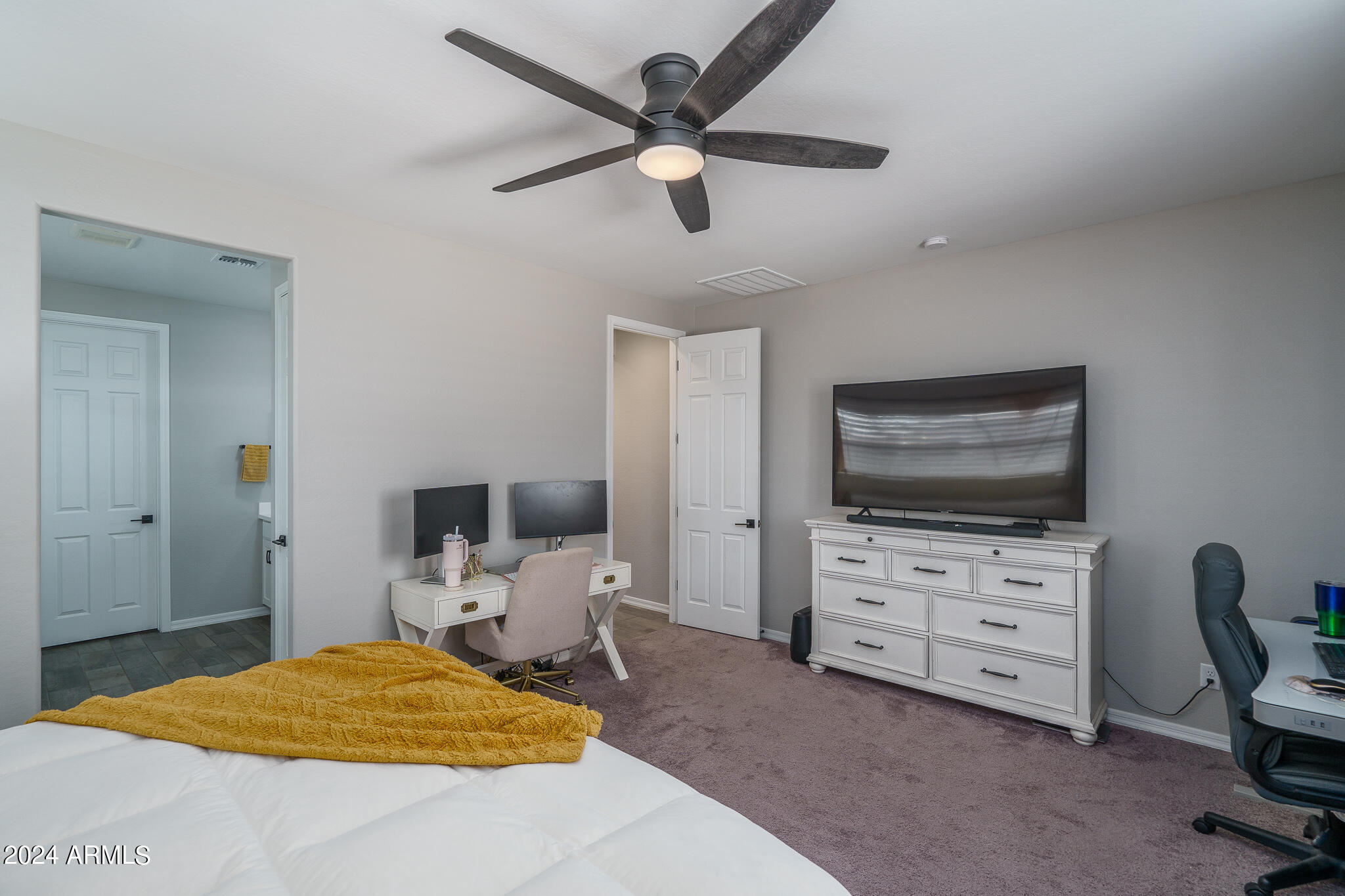 11987 S 172ND Avenue