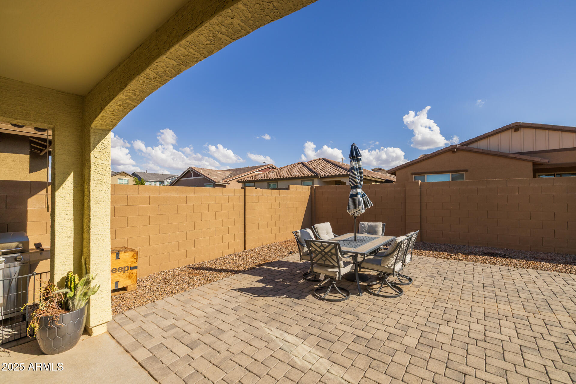 4143 E APPALOOSA Road