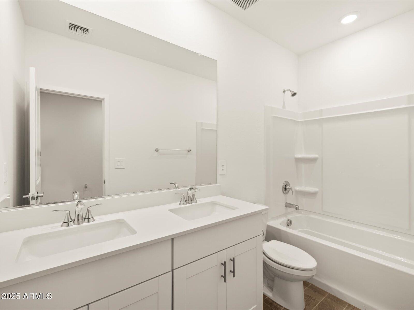 37170 W VERA CRUZ Drive