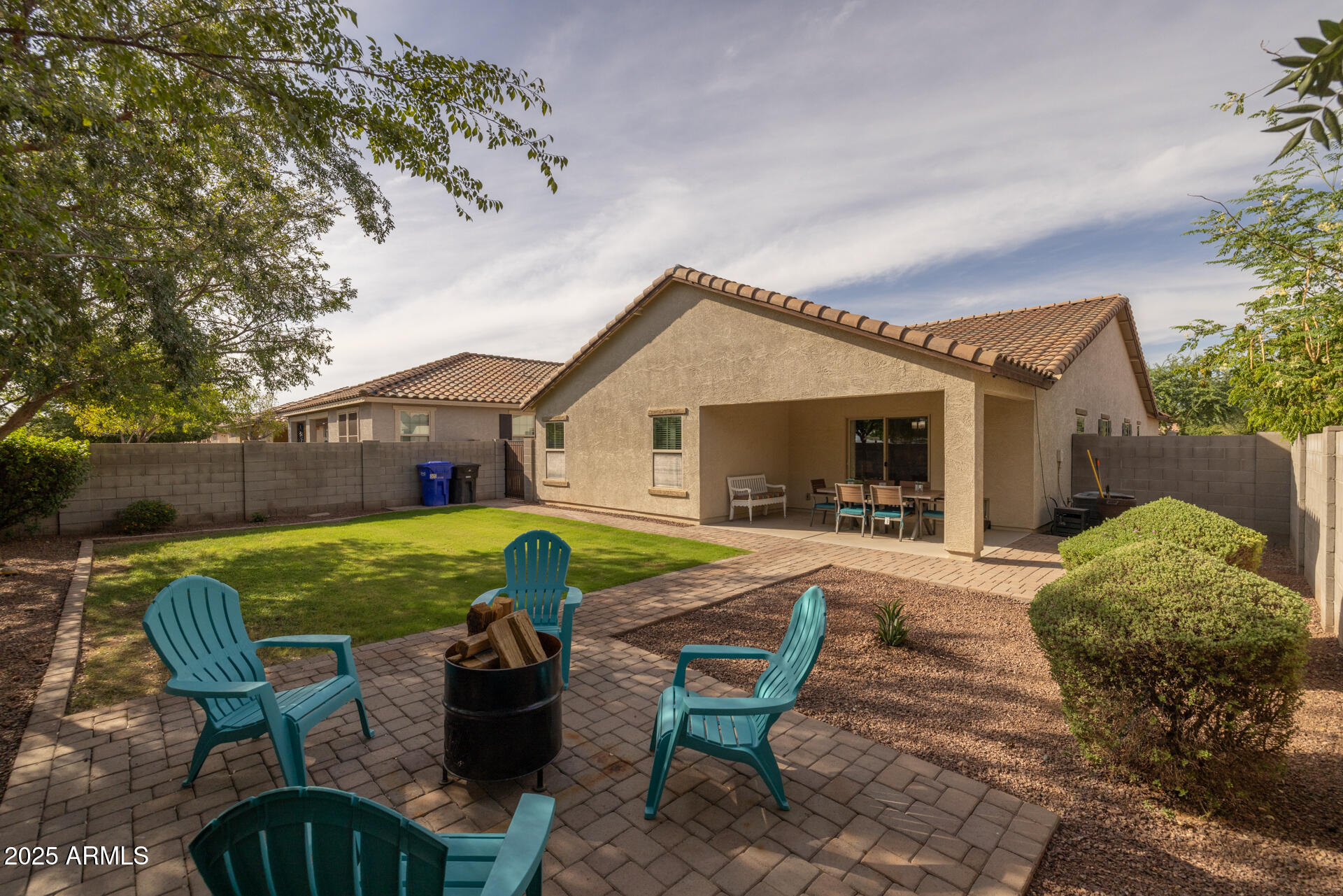 2811 E BINNER Drive