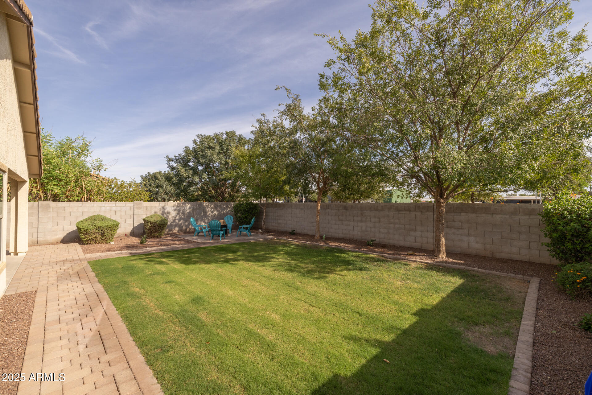 2811 E BINNER Drive