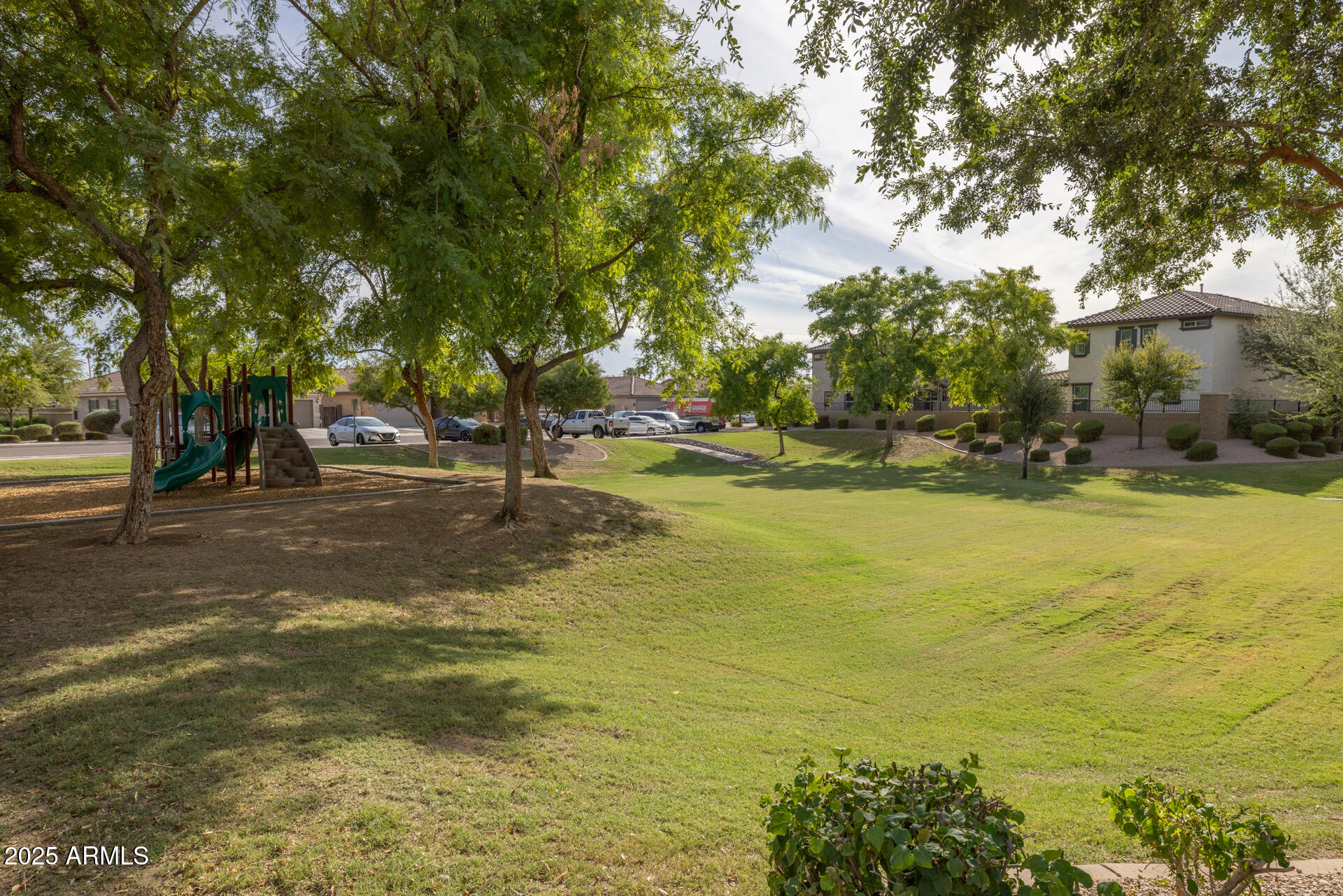 2811 E BINNER Drive