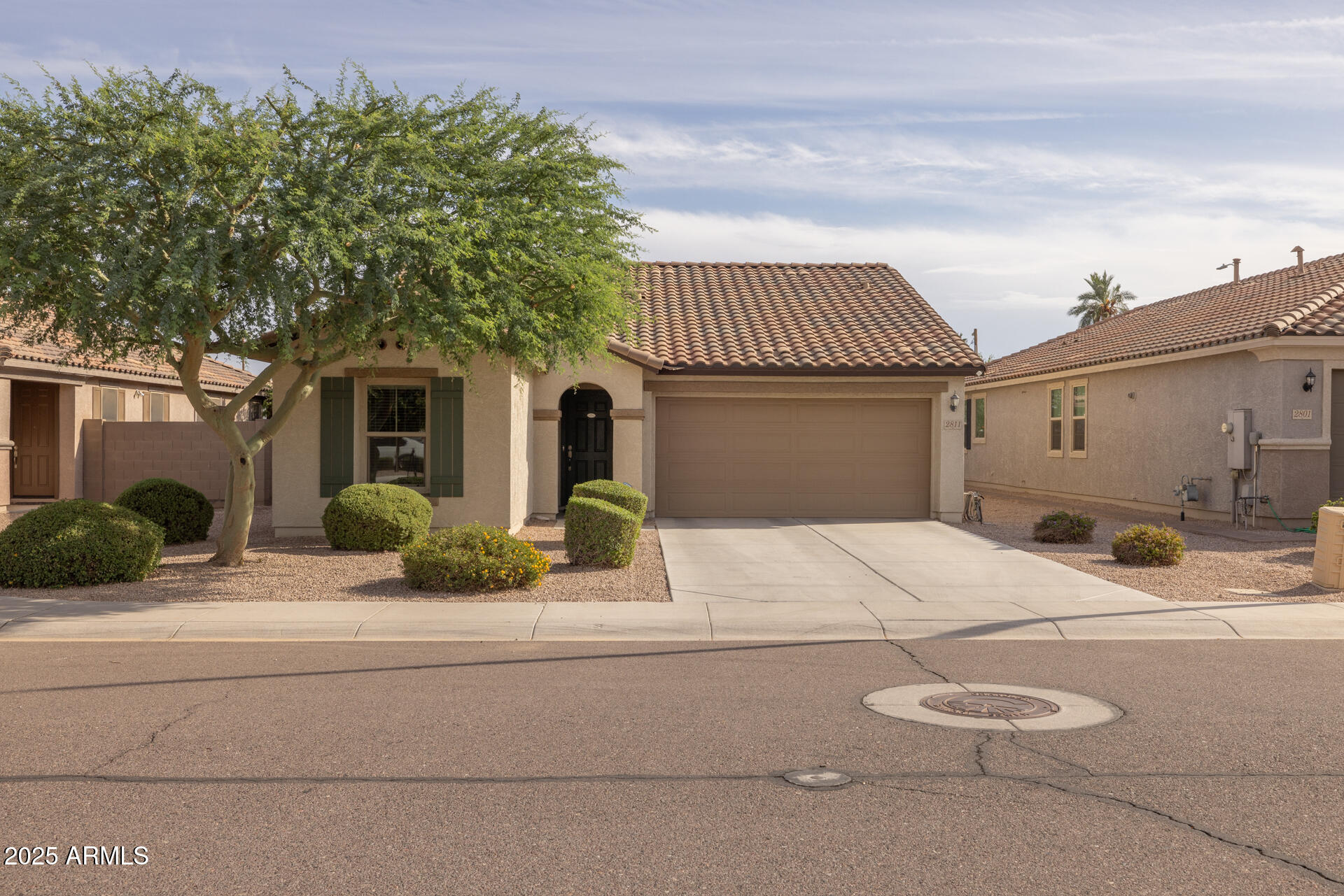 2811 E BINNER Drive