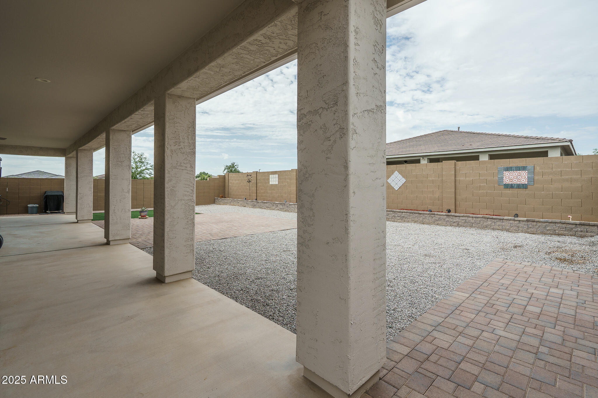 5134 N 185TH Lane