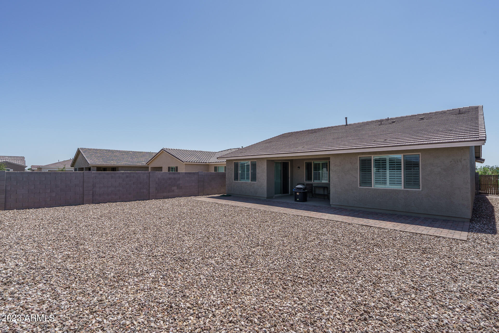 18352 W MEDLOCK Drive