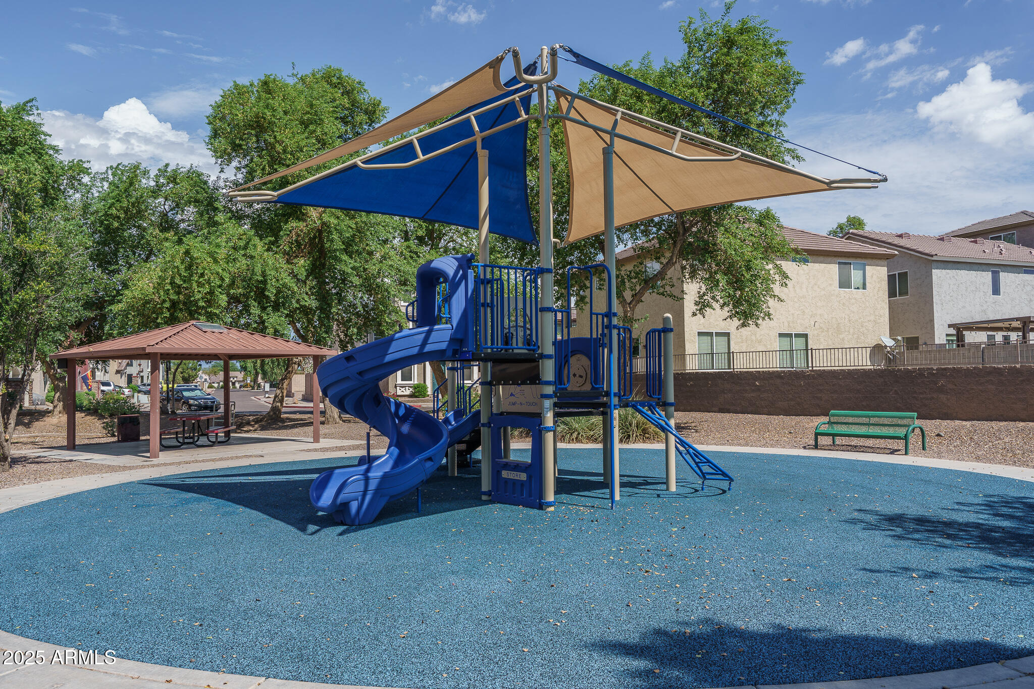 10032 W KINGMAN Street