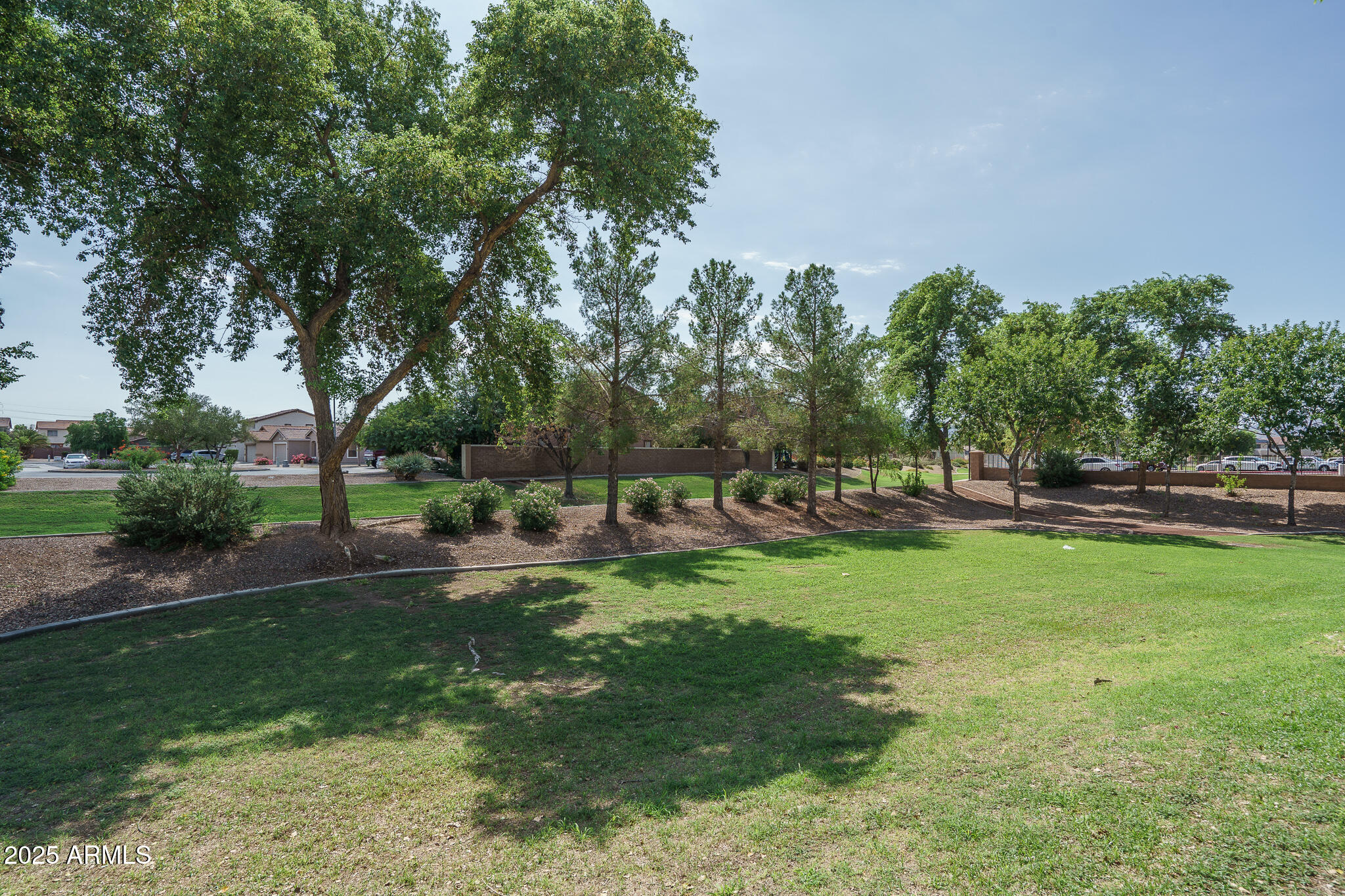 10032 W KINGMAN Street