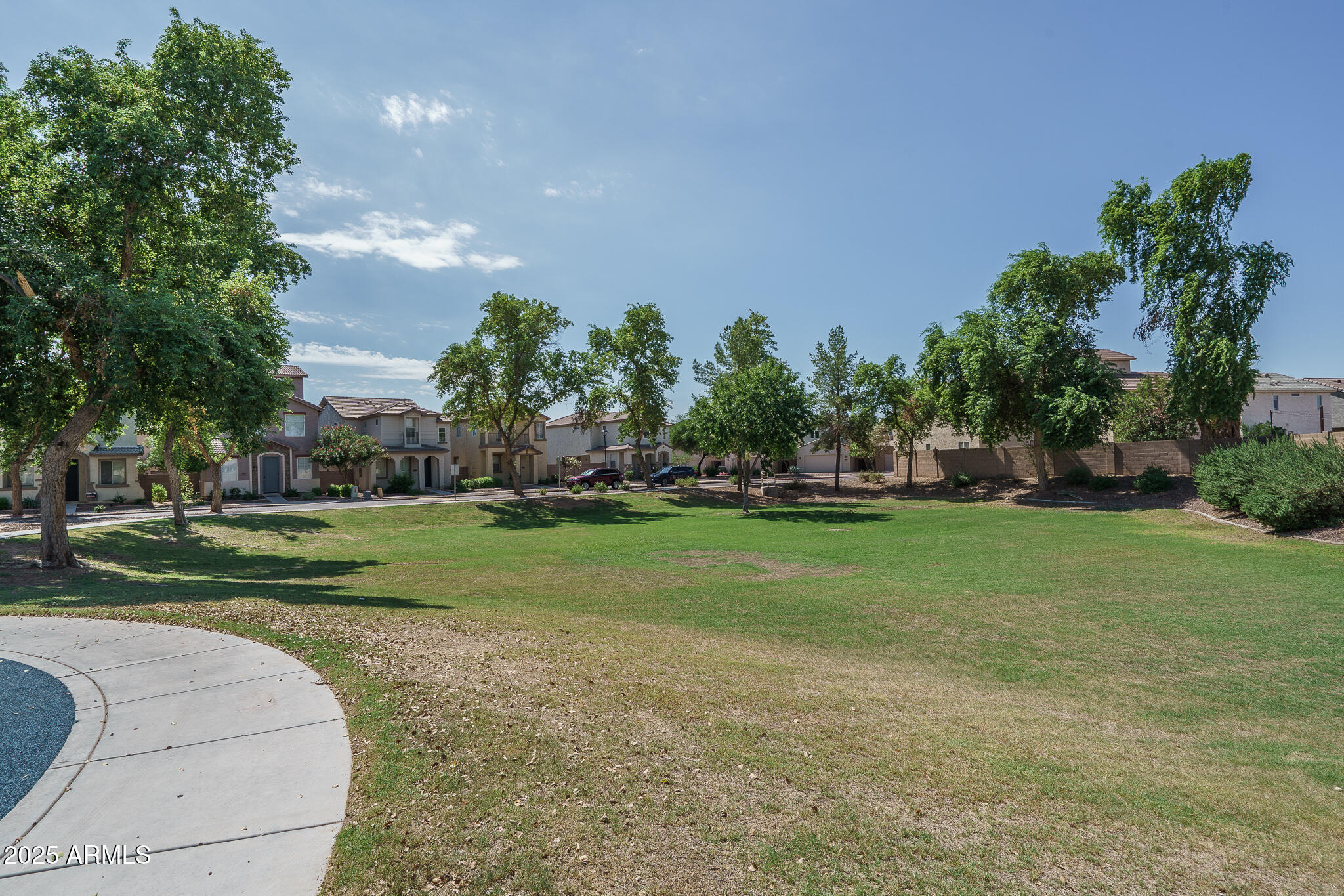 10032 W KINGMAN Street