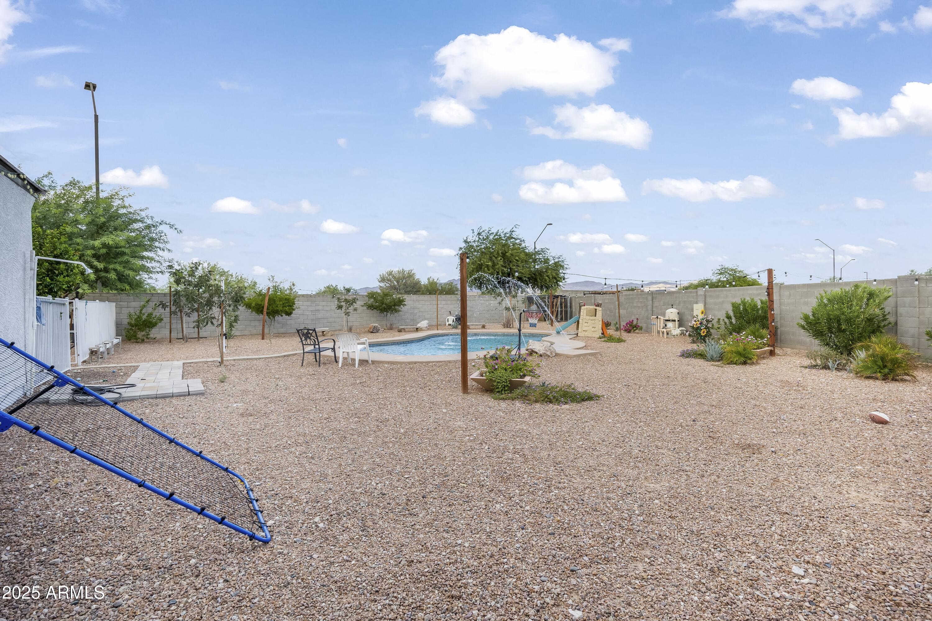 30700 W WELDON Avenue