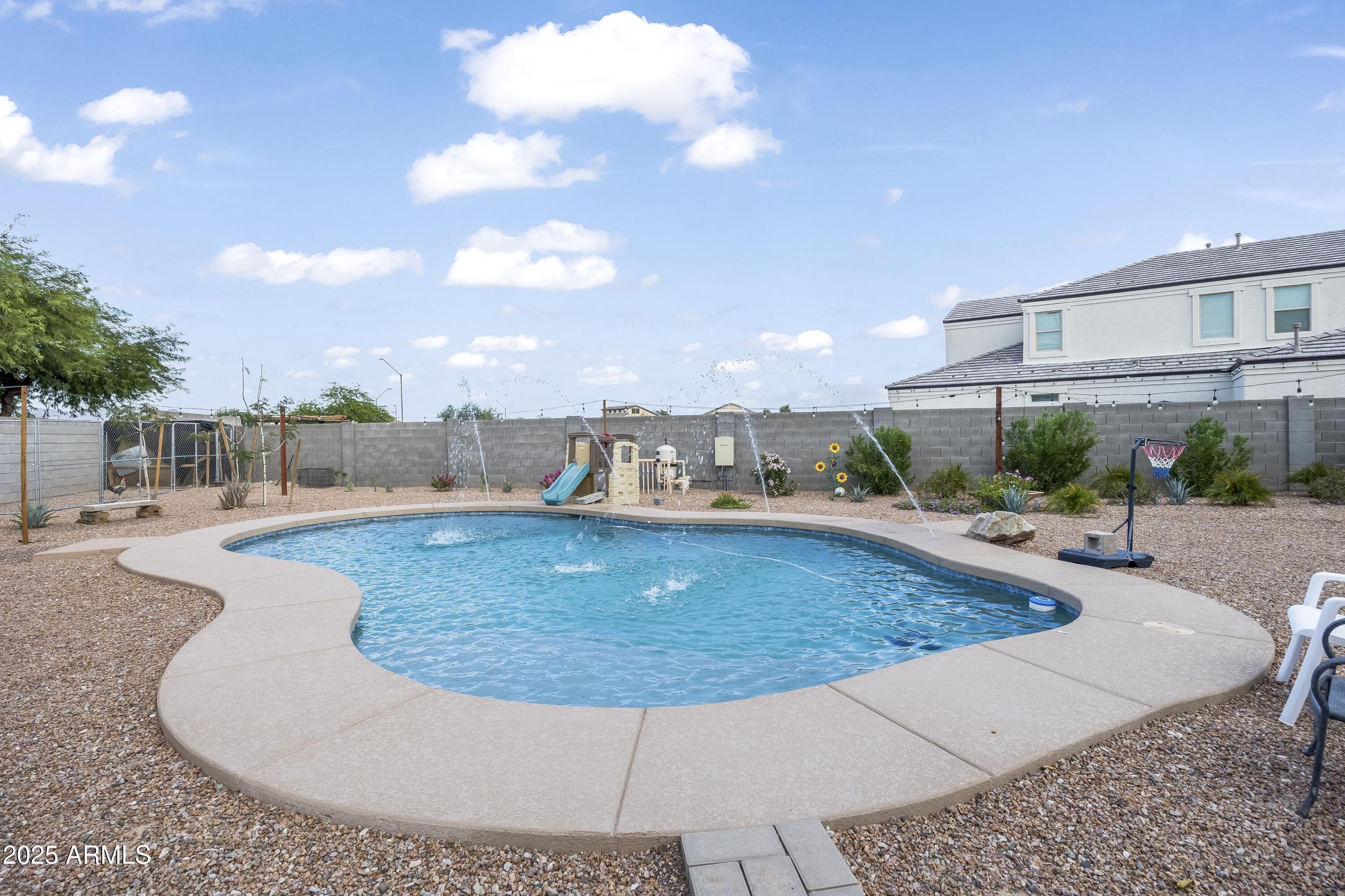 30700 W WELDON Avenue