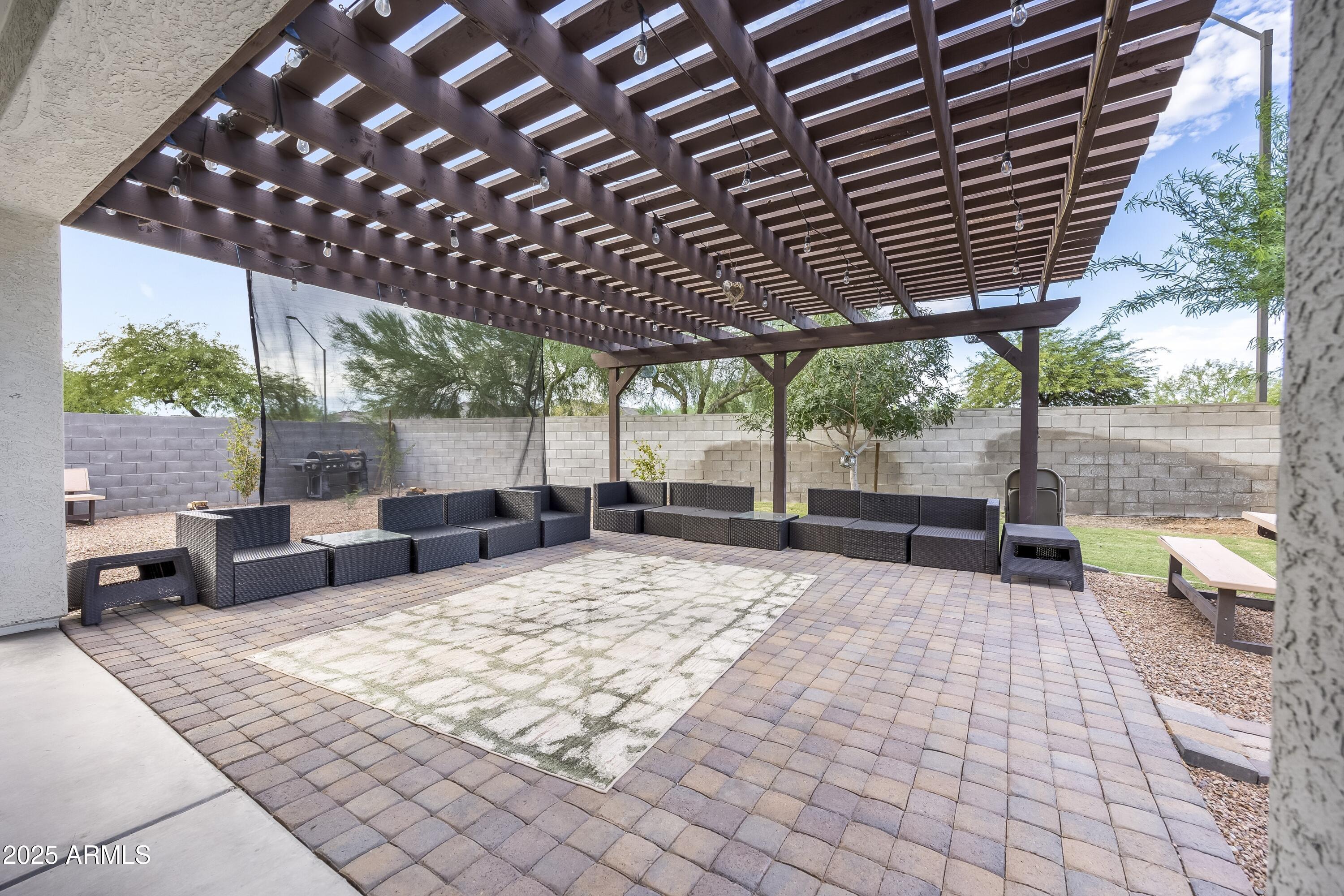 30700 W WELDON Avenue