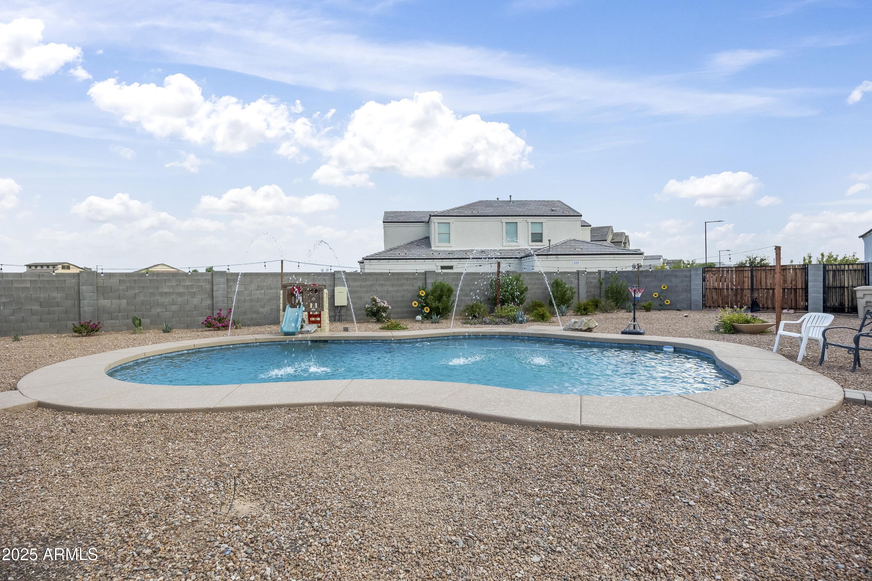 30700 W WELDON Avenue