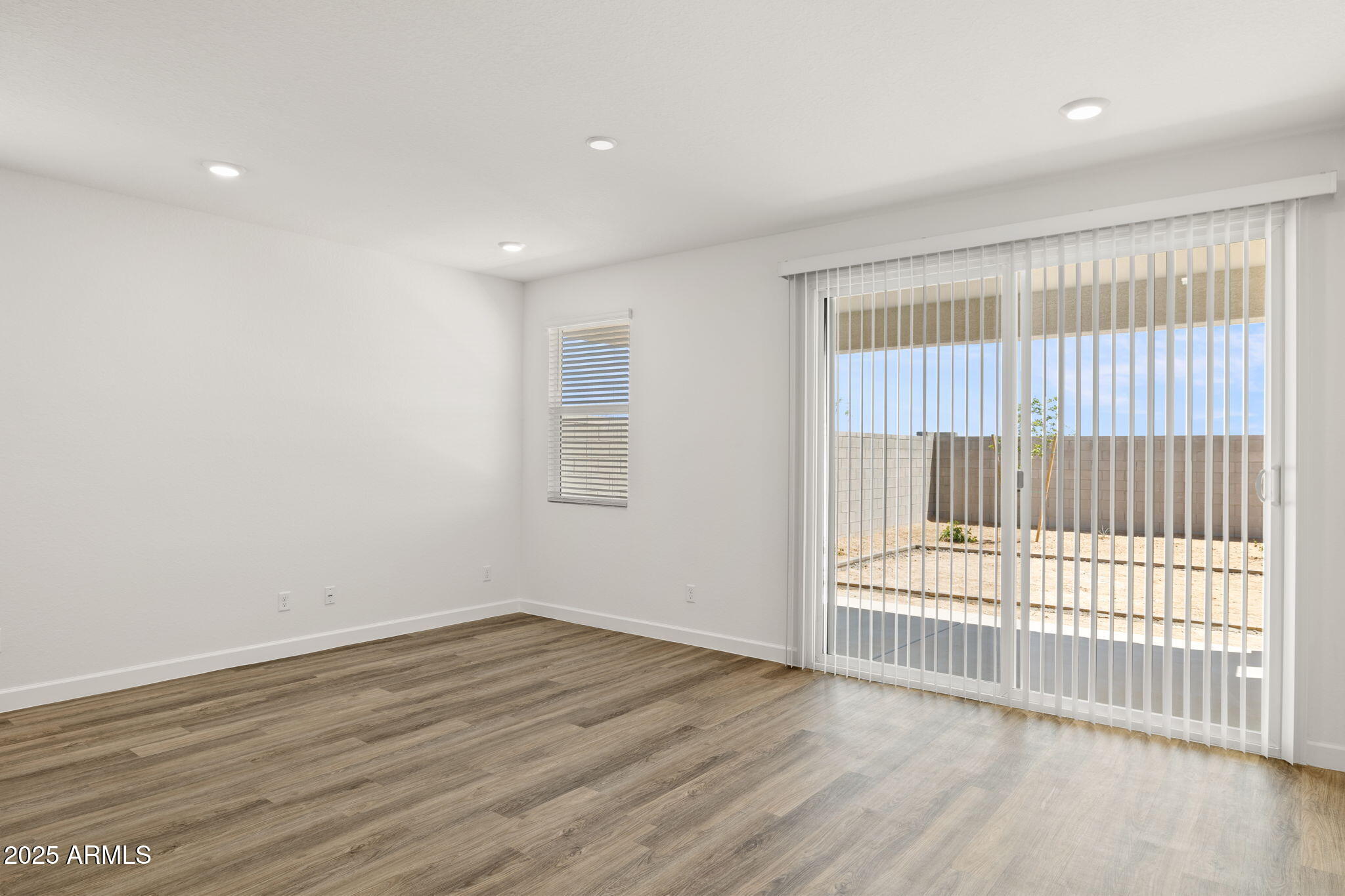 17735 W Vogel Avenue