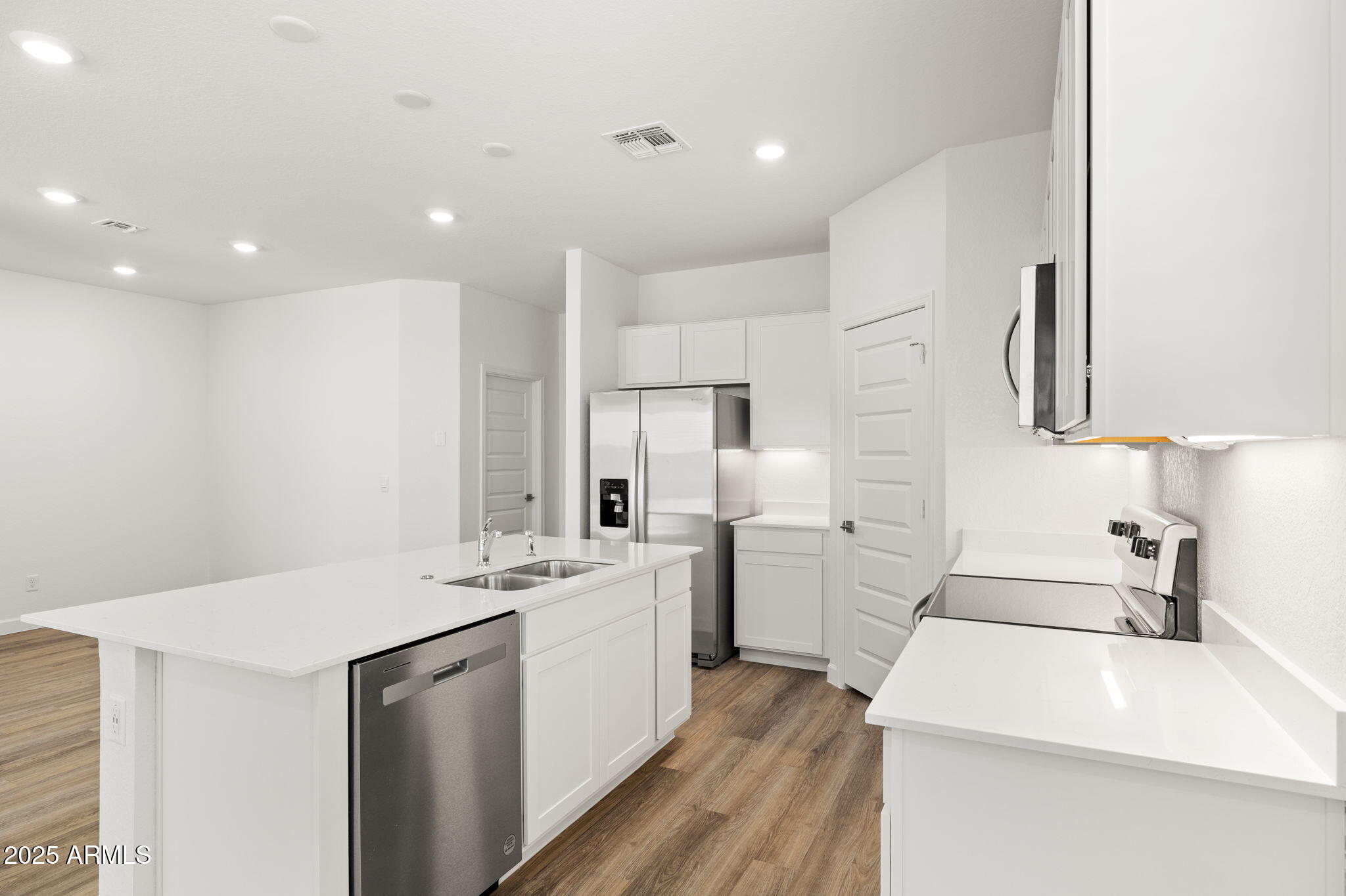 17735 W Vogel Avenue