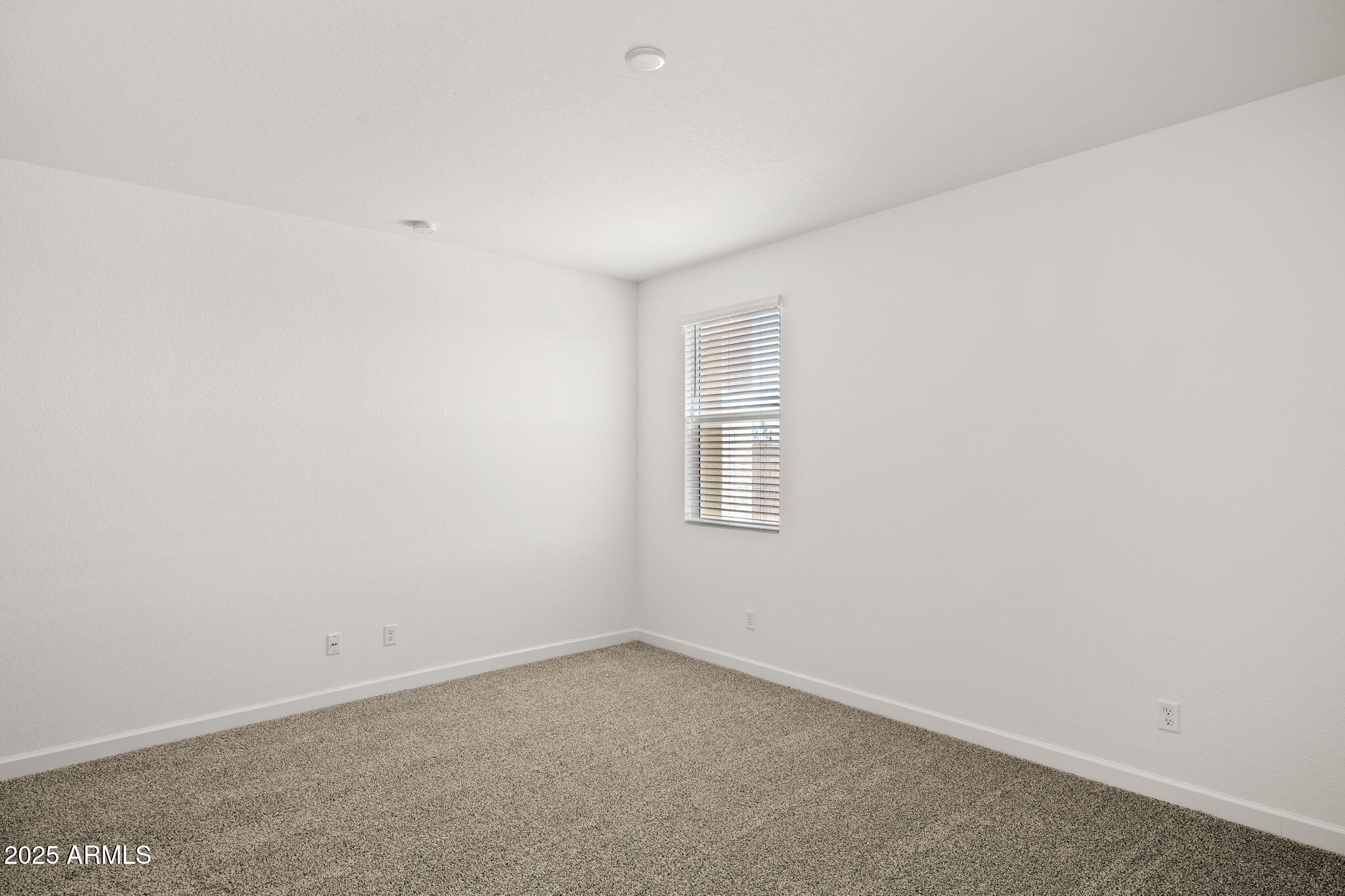 17735 W Vogel Avenue