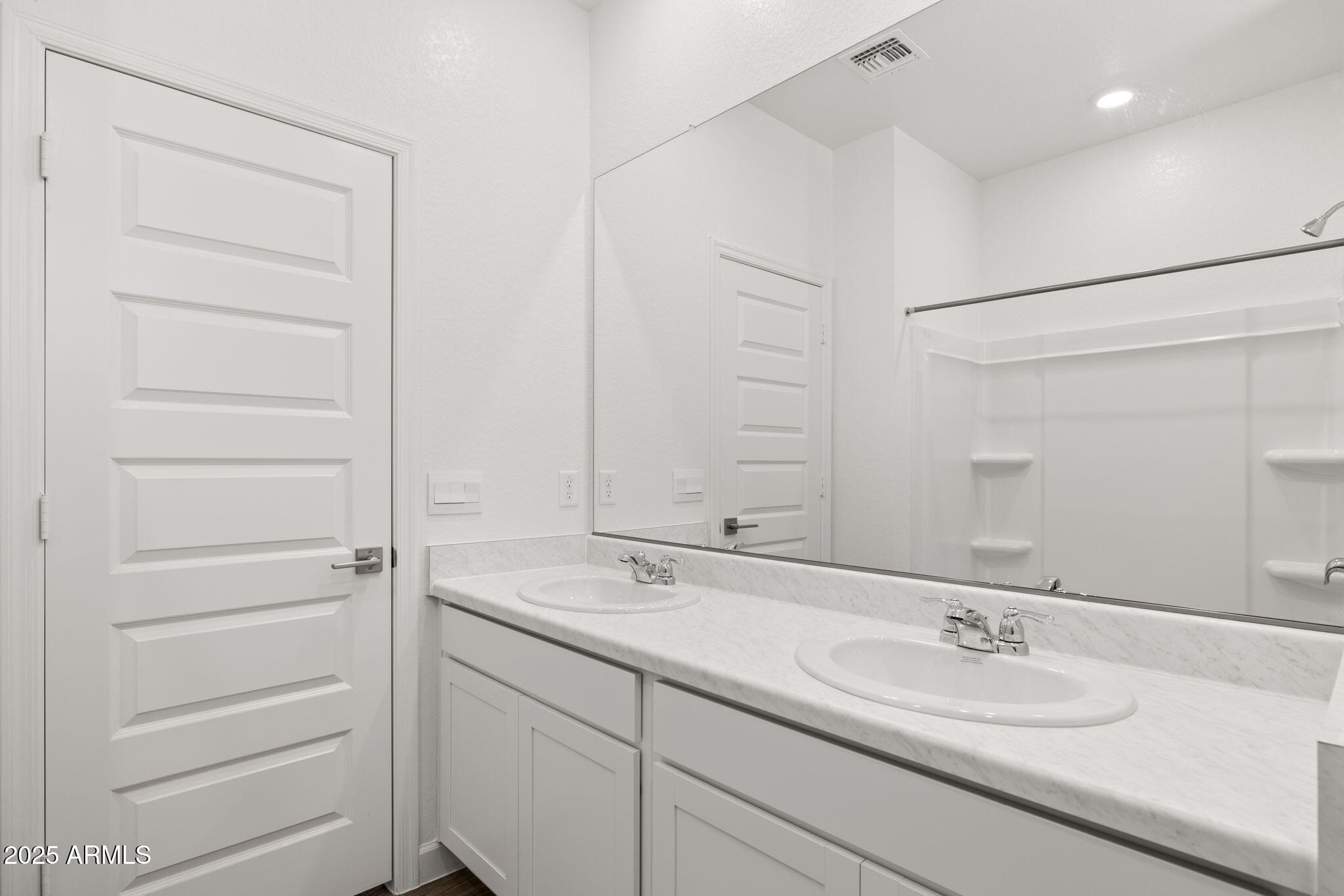 17735 W Vogel Avenue