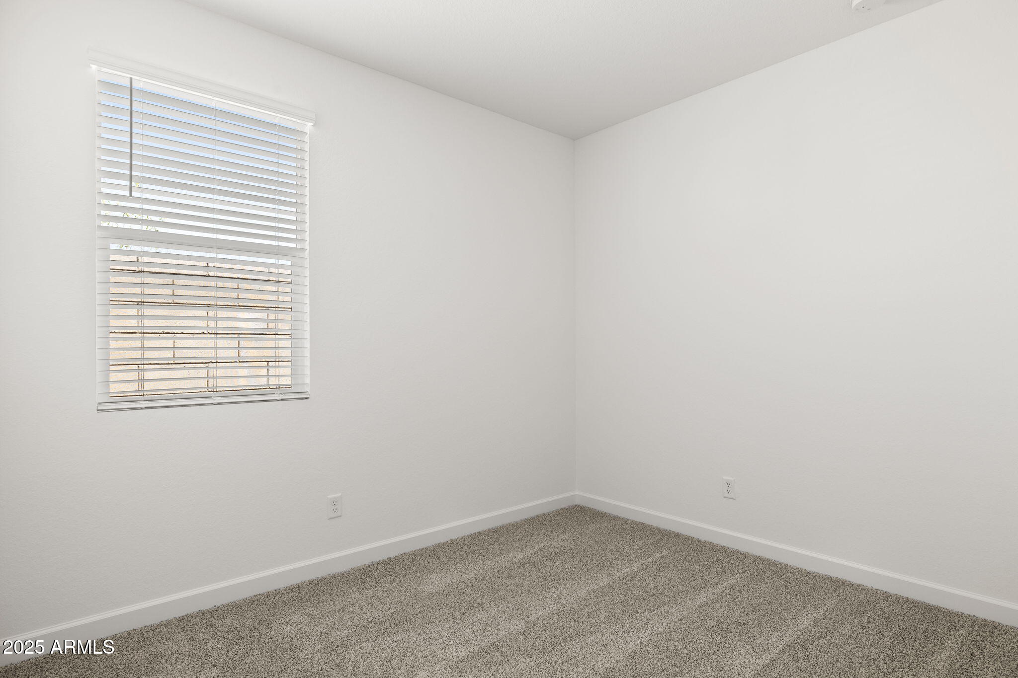 17735 W Vogel Avenue