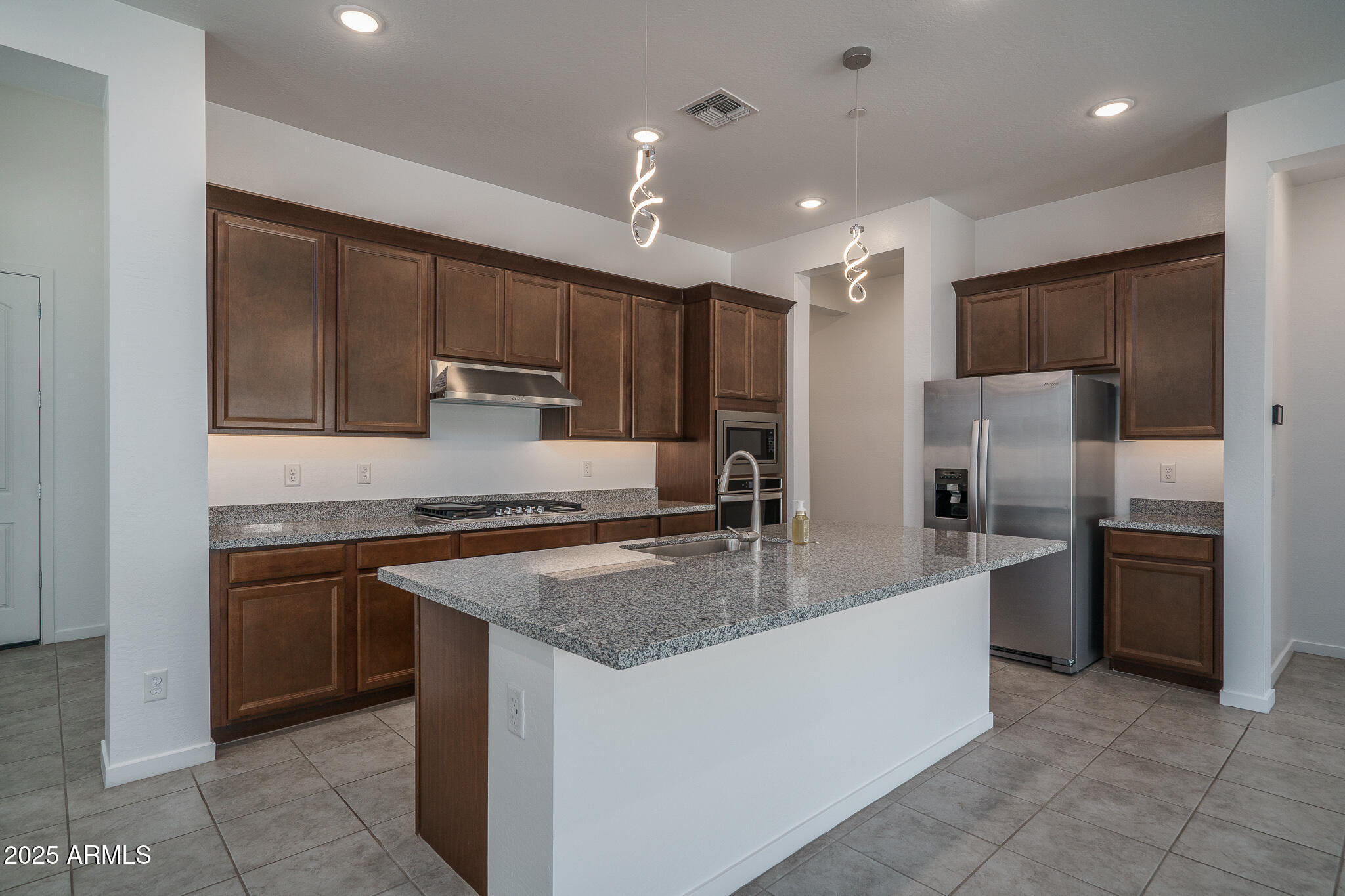 14084 W DESERT FLOWER Drive