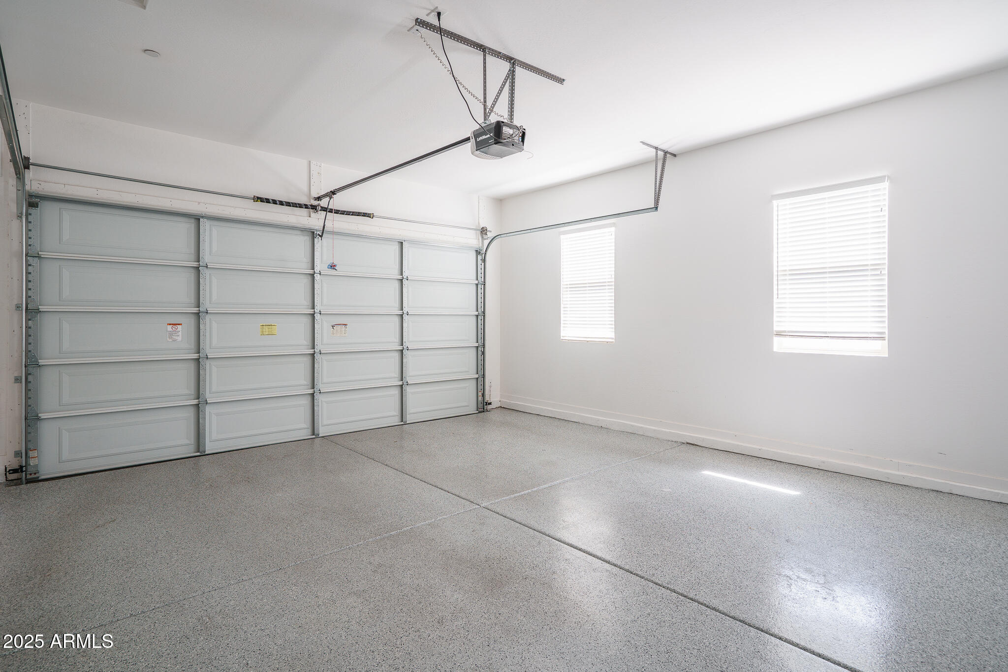 14084 W DESERT FLOWER Drive
