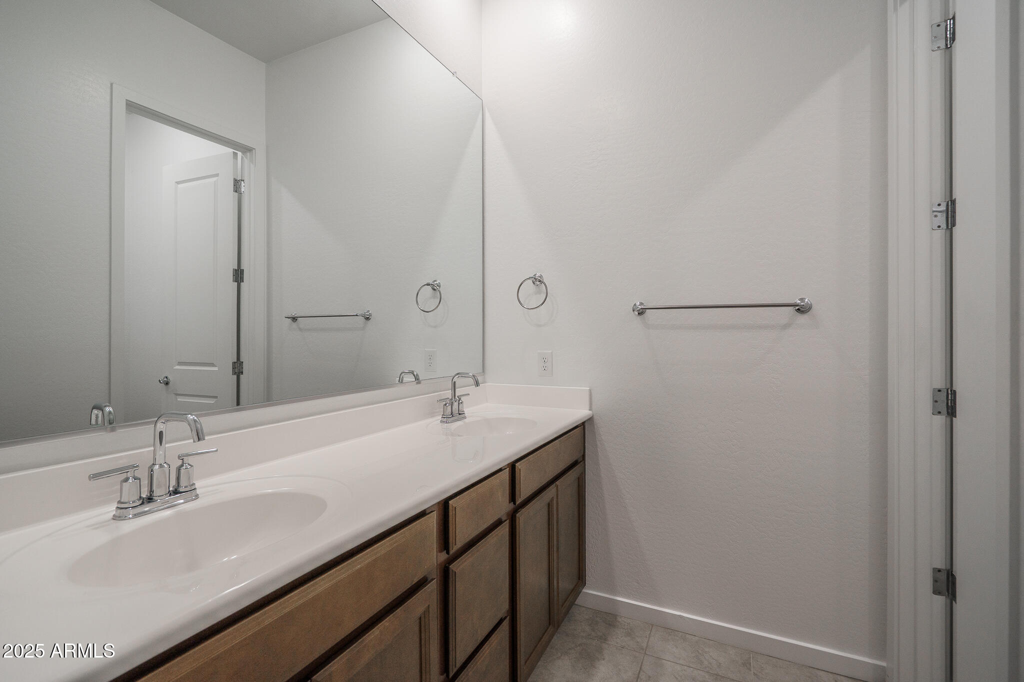 14084 W DESERT FLOWER Drive