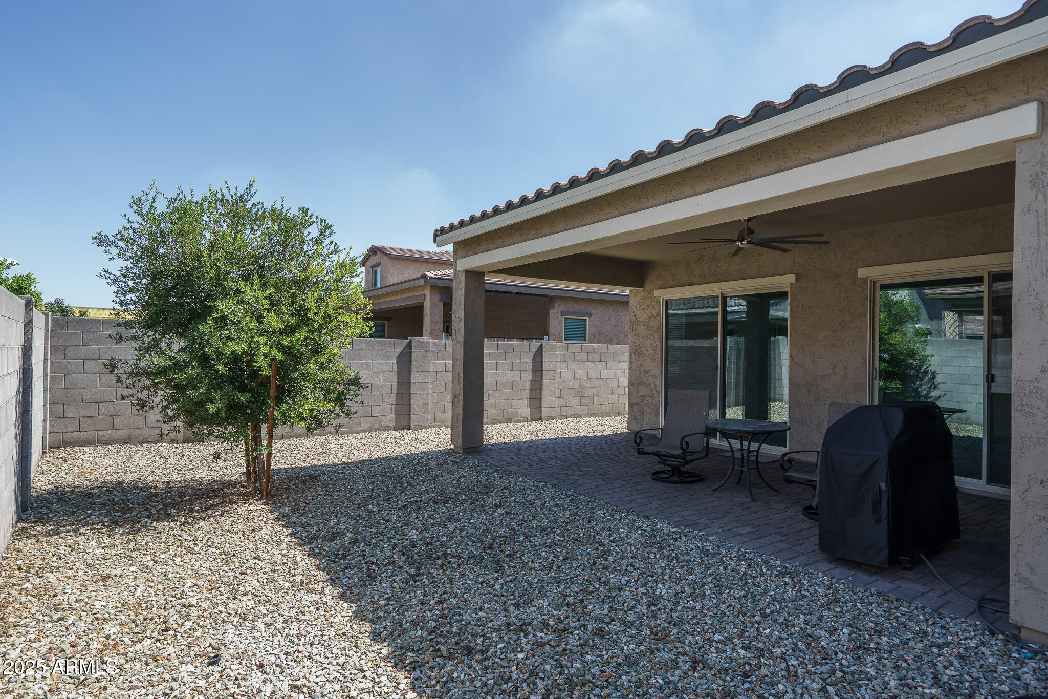 14084 W DESERT FLOWER Drive