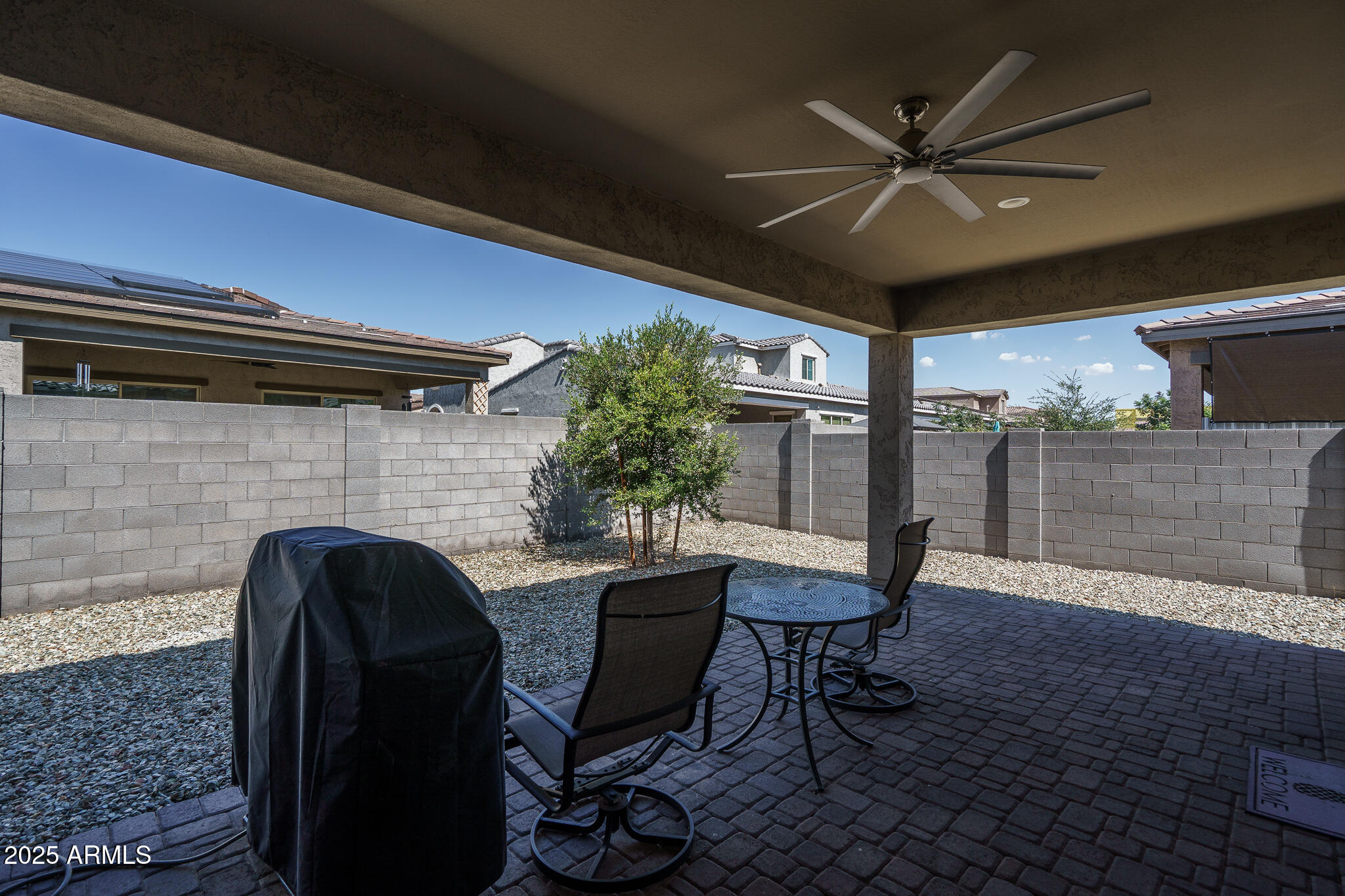 14084 W DESERT FLOWER Drive