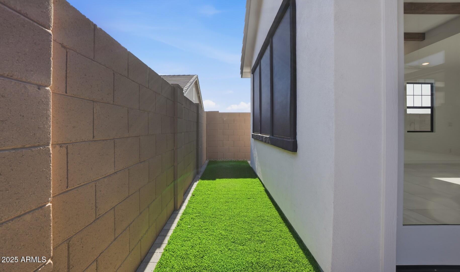 20344 W Clayton Drive