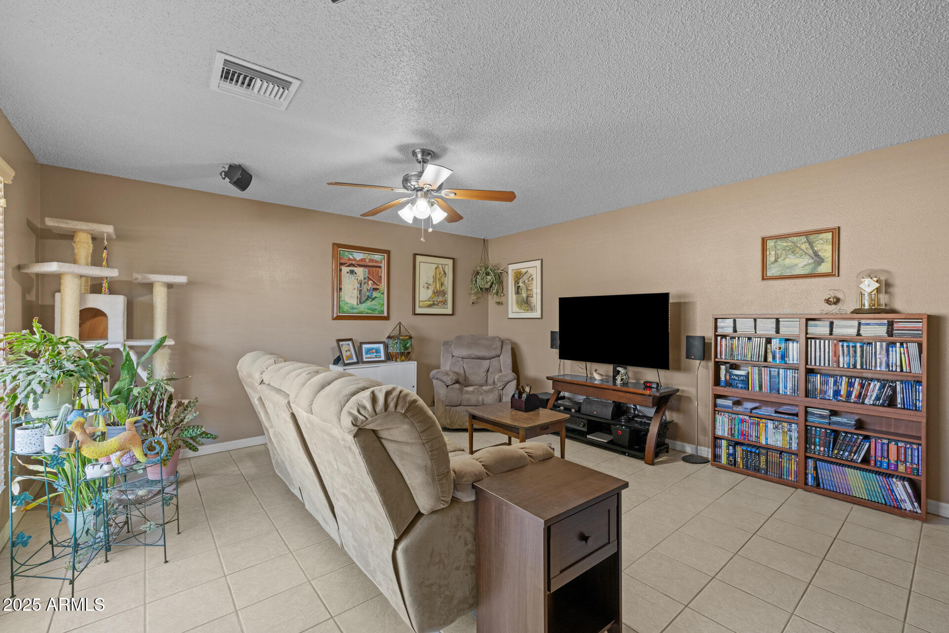 7839 E PALM Lane