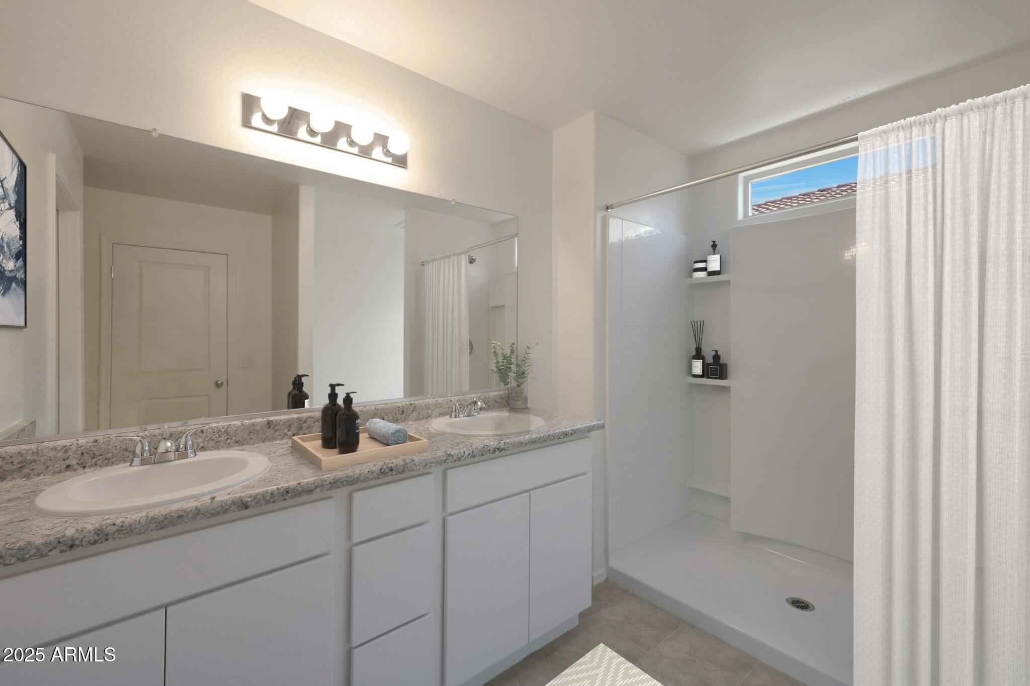 1343 W AZTEC Drive