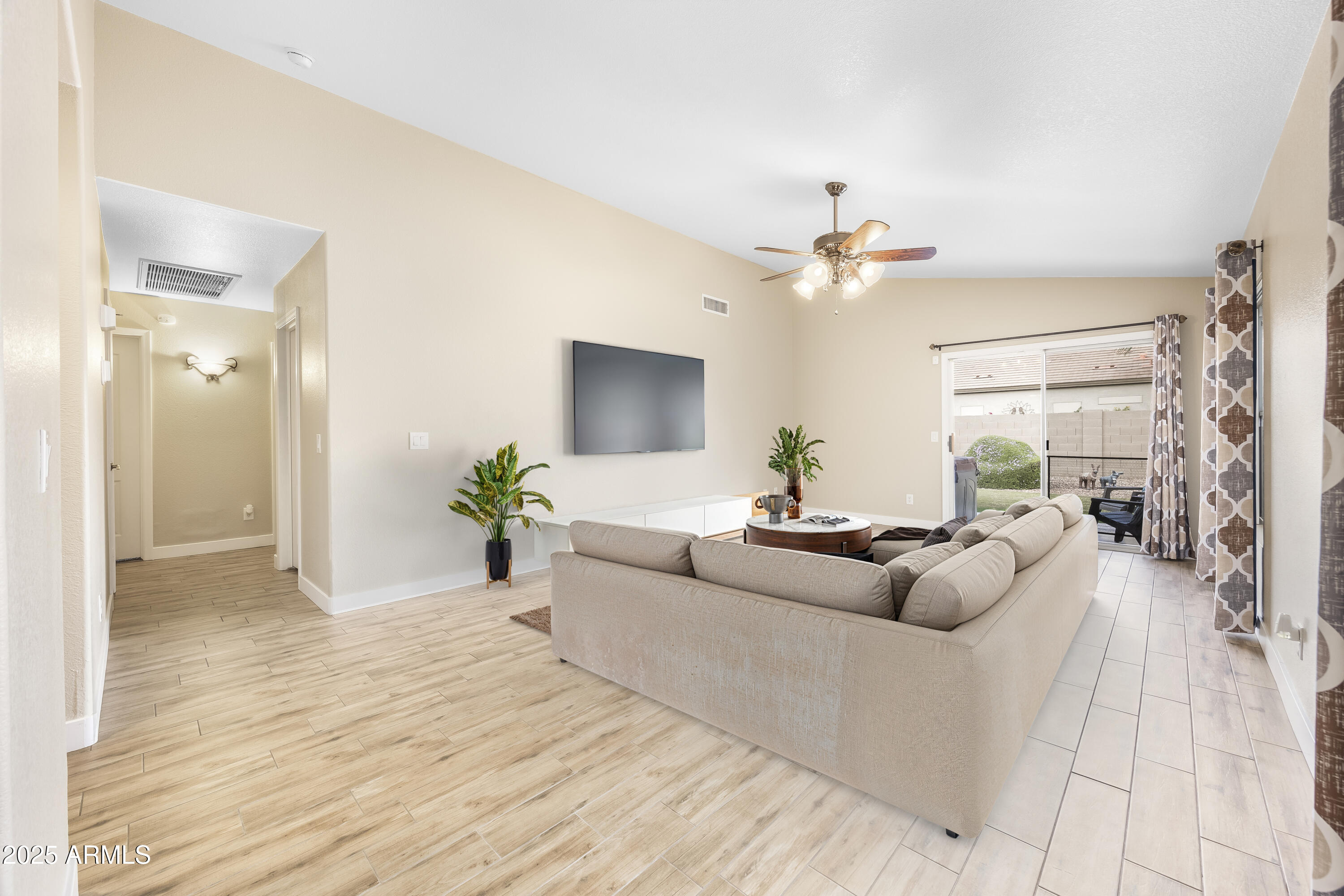 16154 W COTTONWOOD Street, Surprise