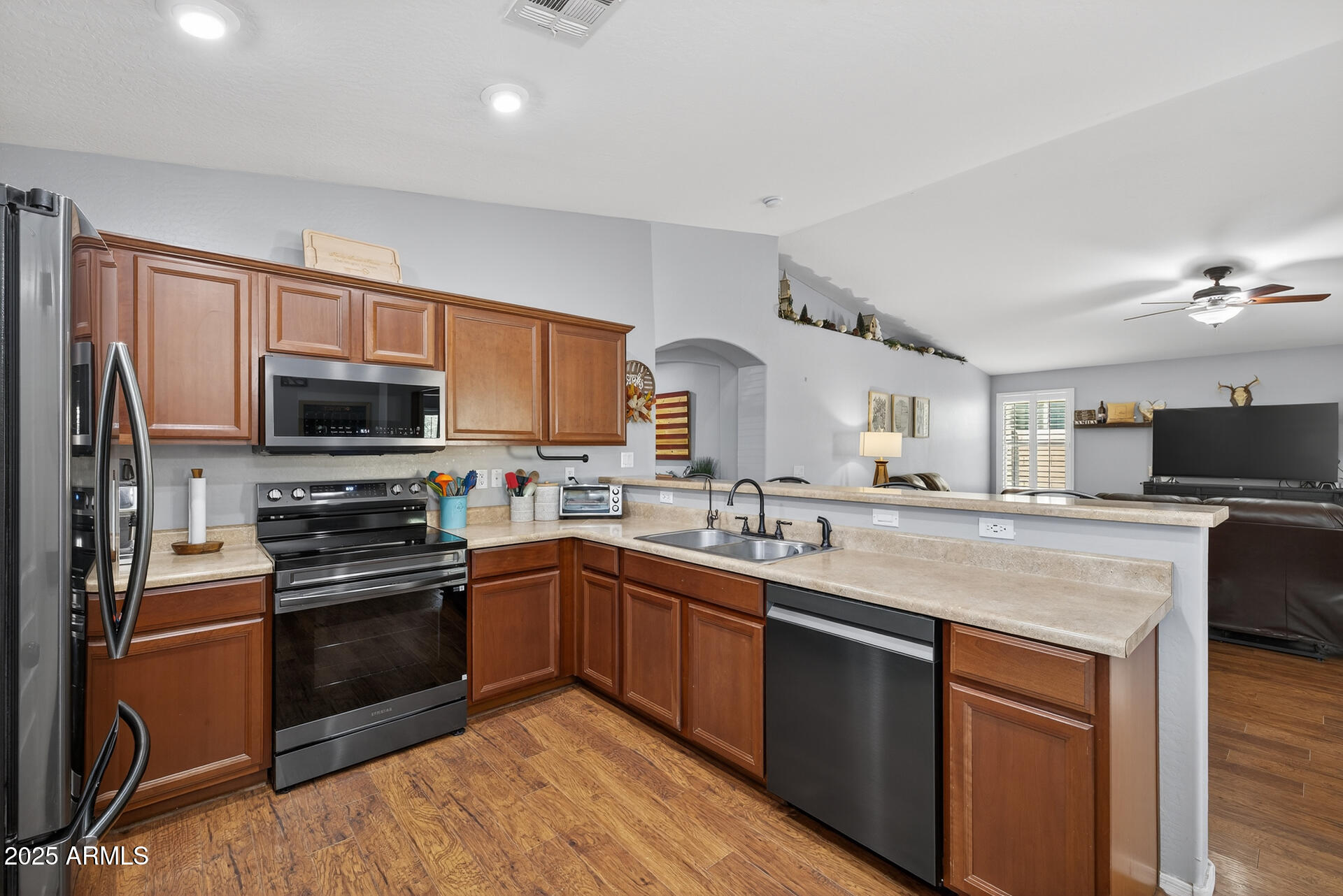 3826 W GOLDMINE MOUNTAIN Drive, San Tan Valley