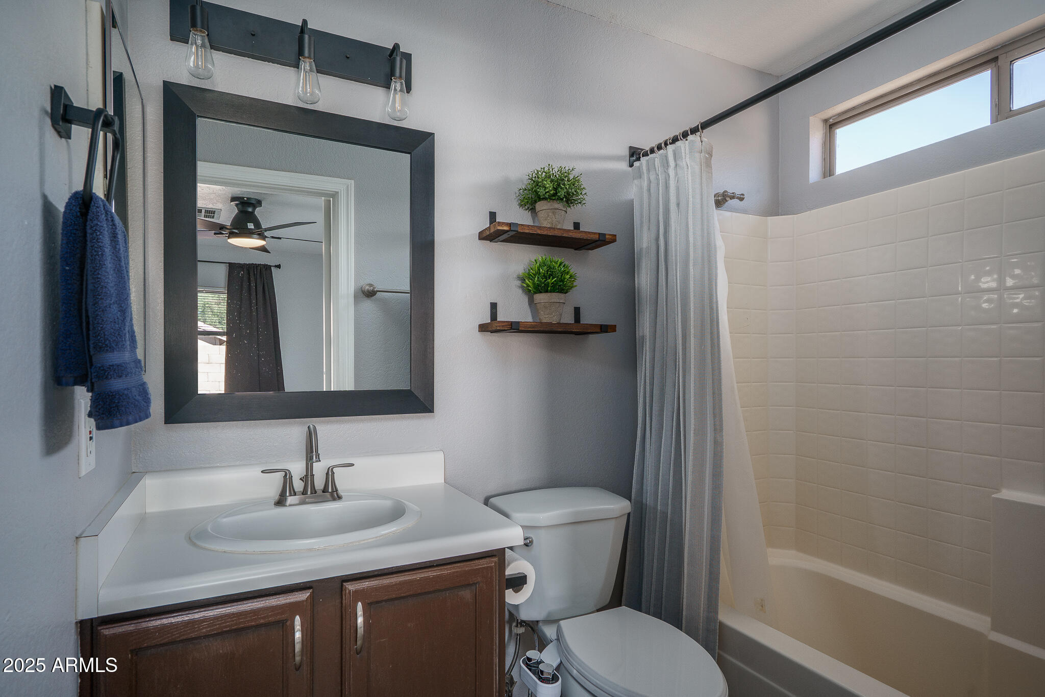 15728 W POST Drive, Surprise