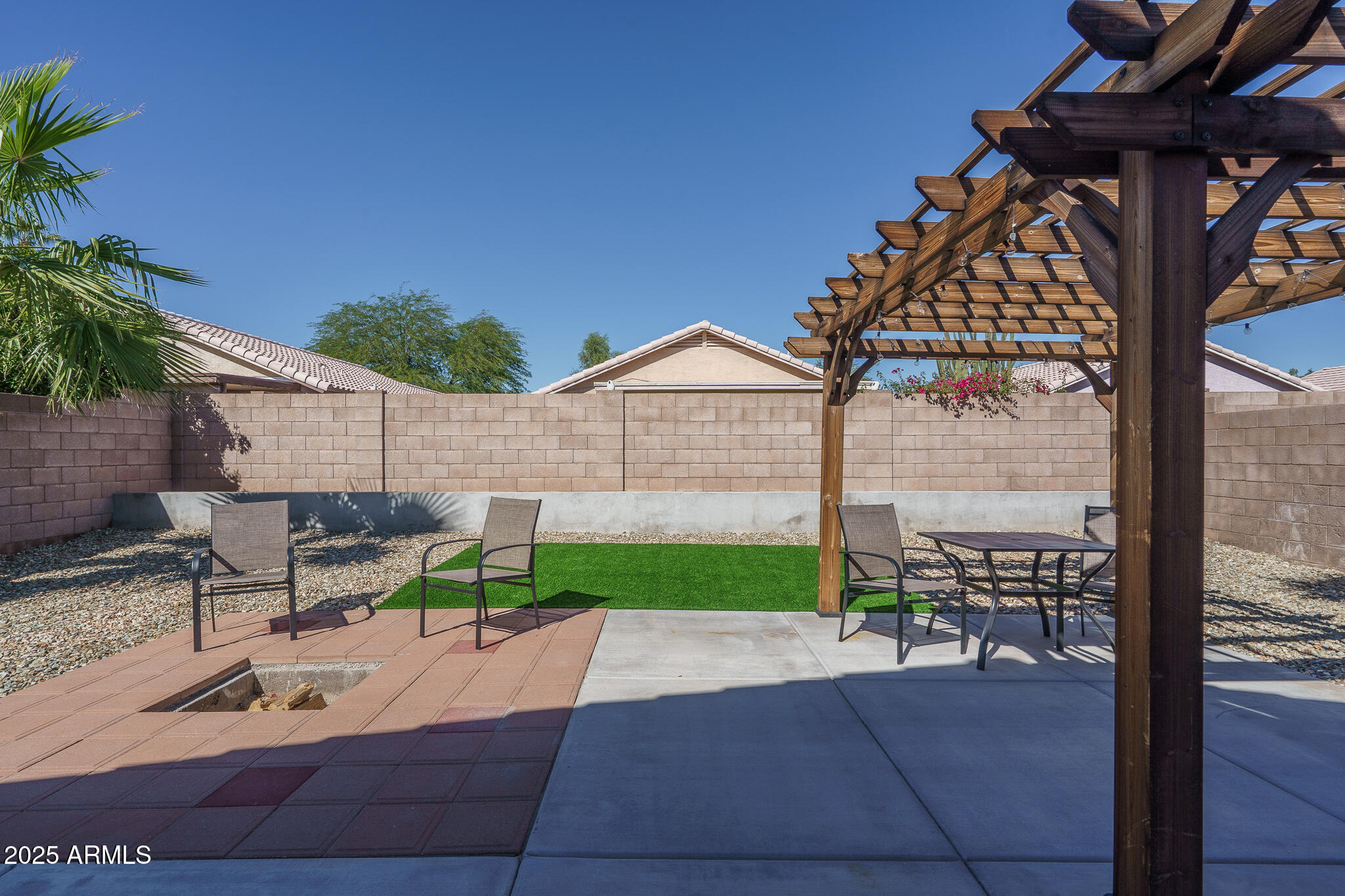 15728 W POST Drive, Surprise